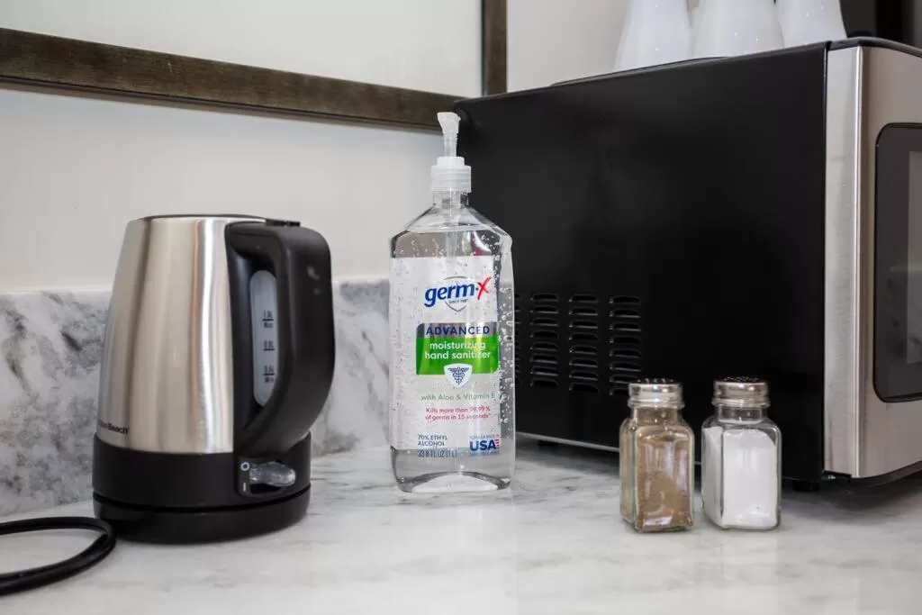 Cute Studio With Large Balcony and Great Park View