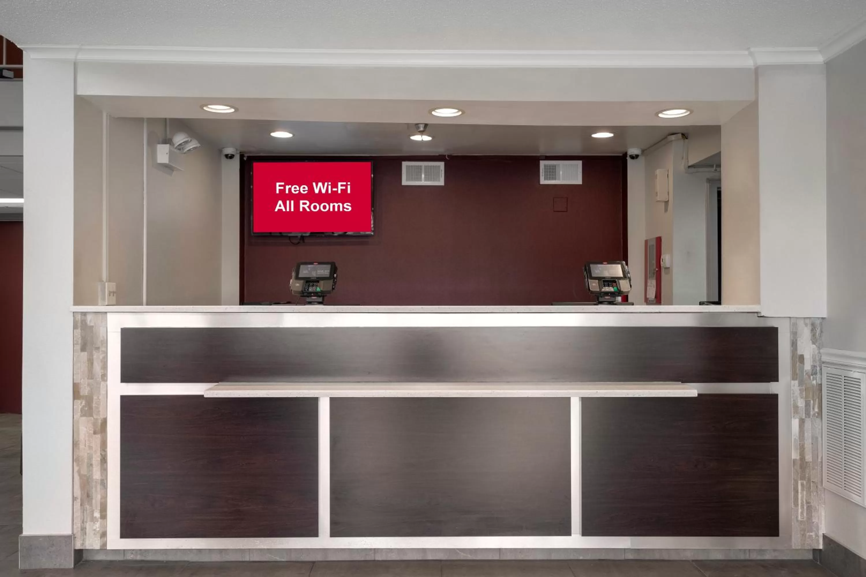 Lobby or reception in Red Roof Inn Leesburg, VA