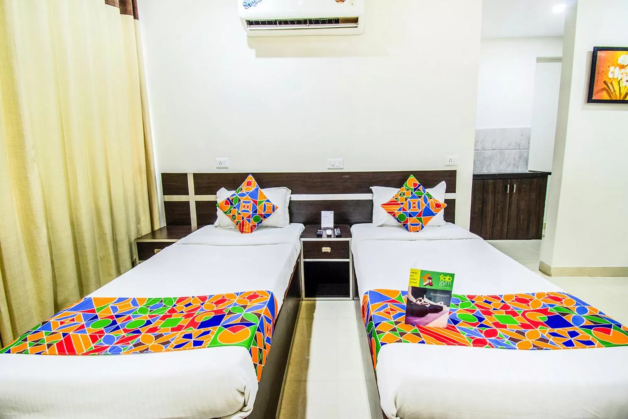Bed in FabHotel Pride Inn - Nr TCS Deccan Park, Hitech City