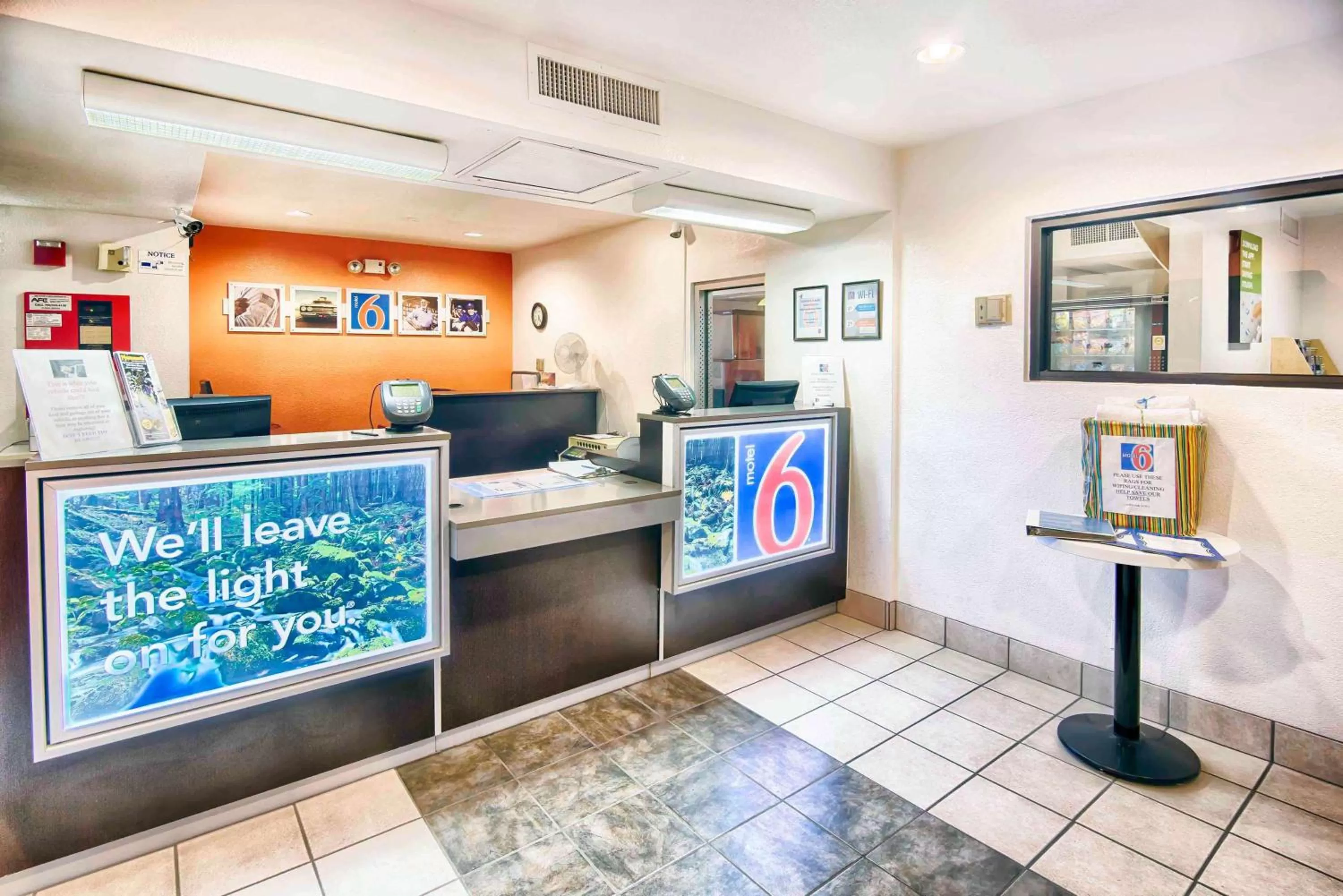 Lobby or reception in Motel 6-Mammoth Lakes, CA
