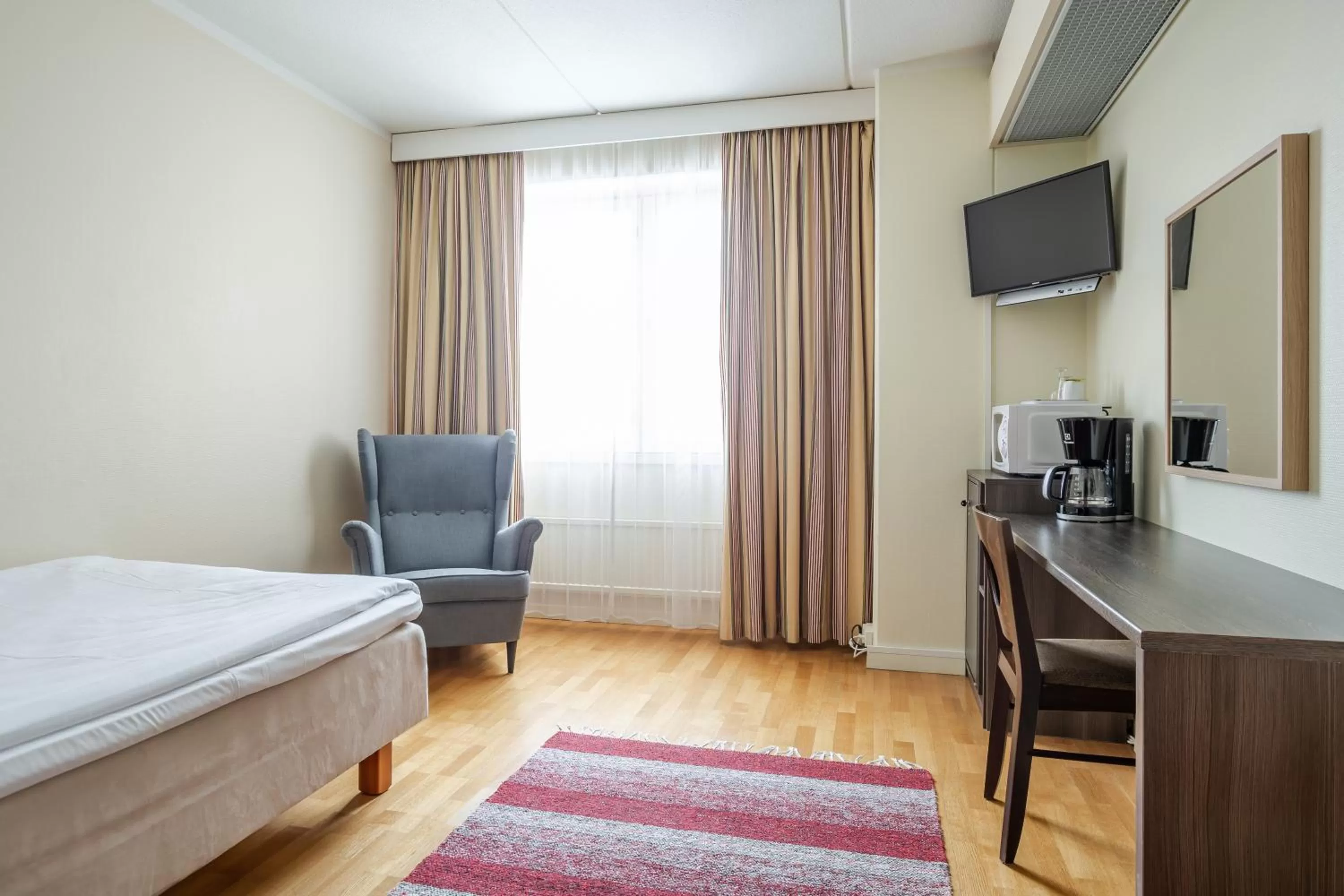 Photo of the whole room, Bed in Torget Aparthotel