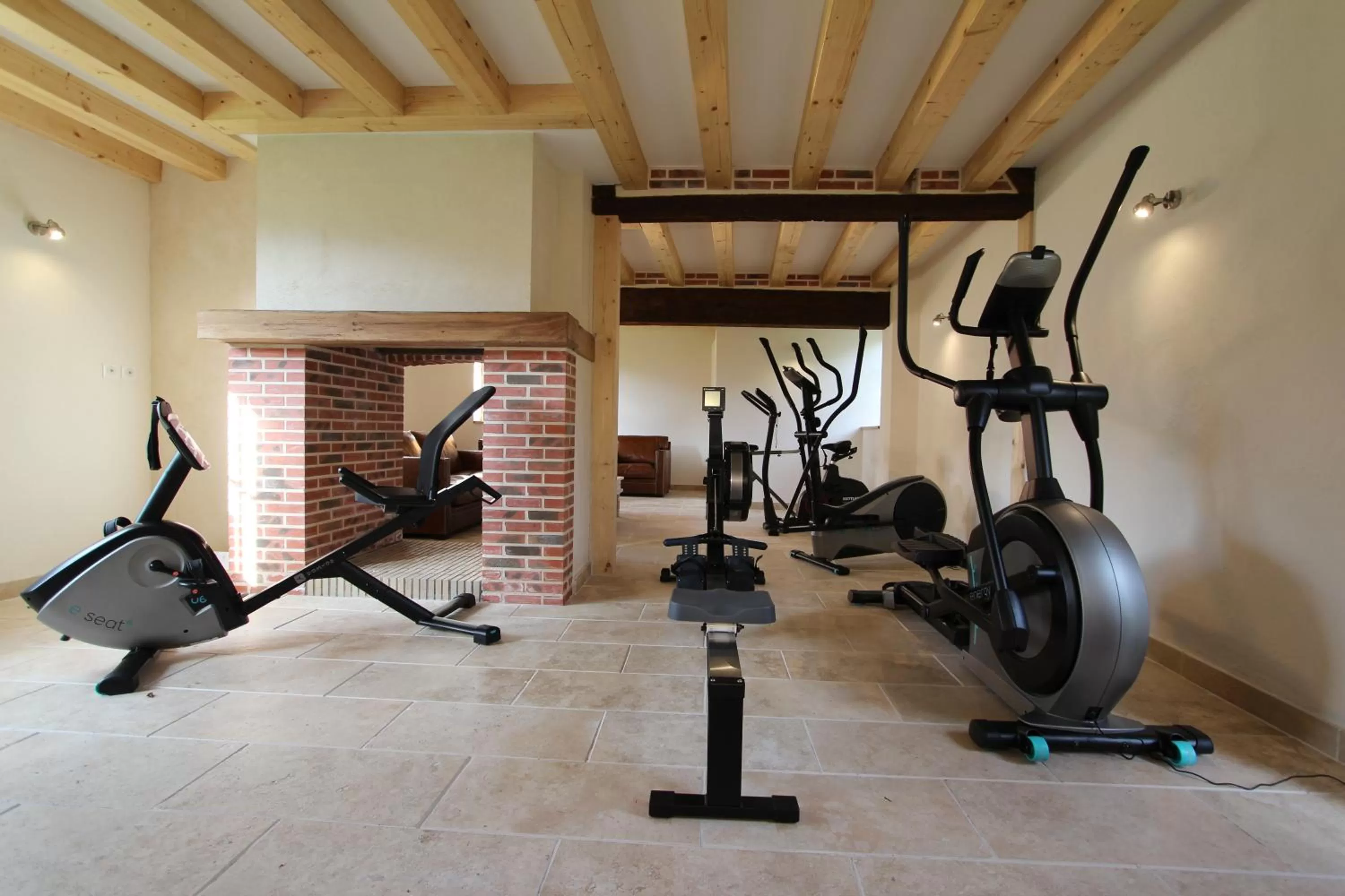 Fitness centre/facilities in Hostellerie Du Château Les Muids