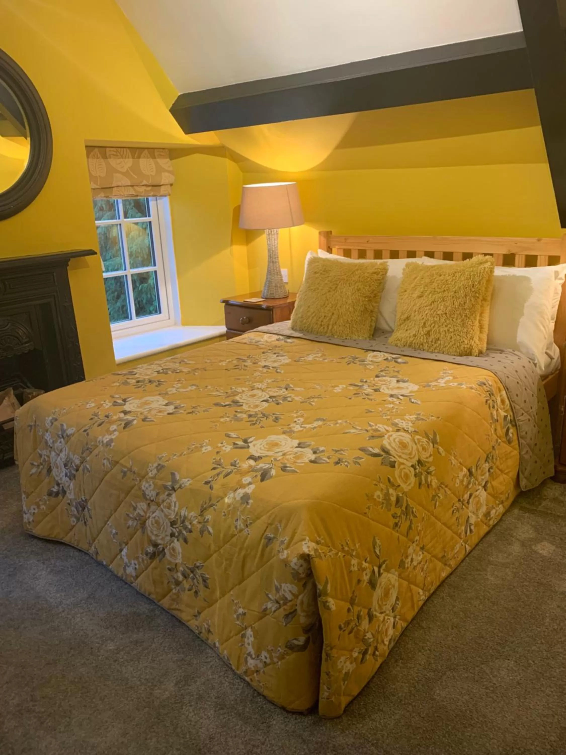 Bed in The Bell at Old Sodbury