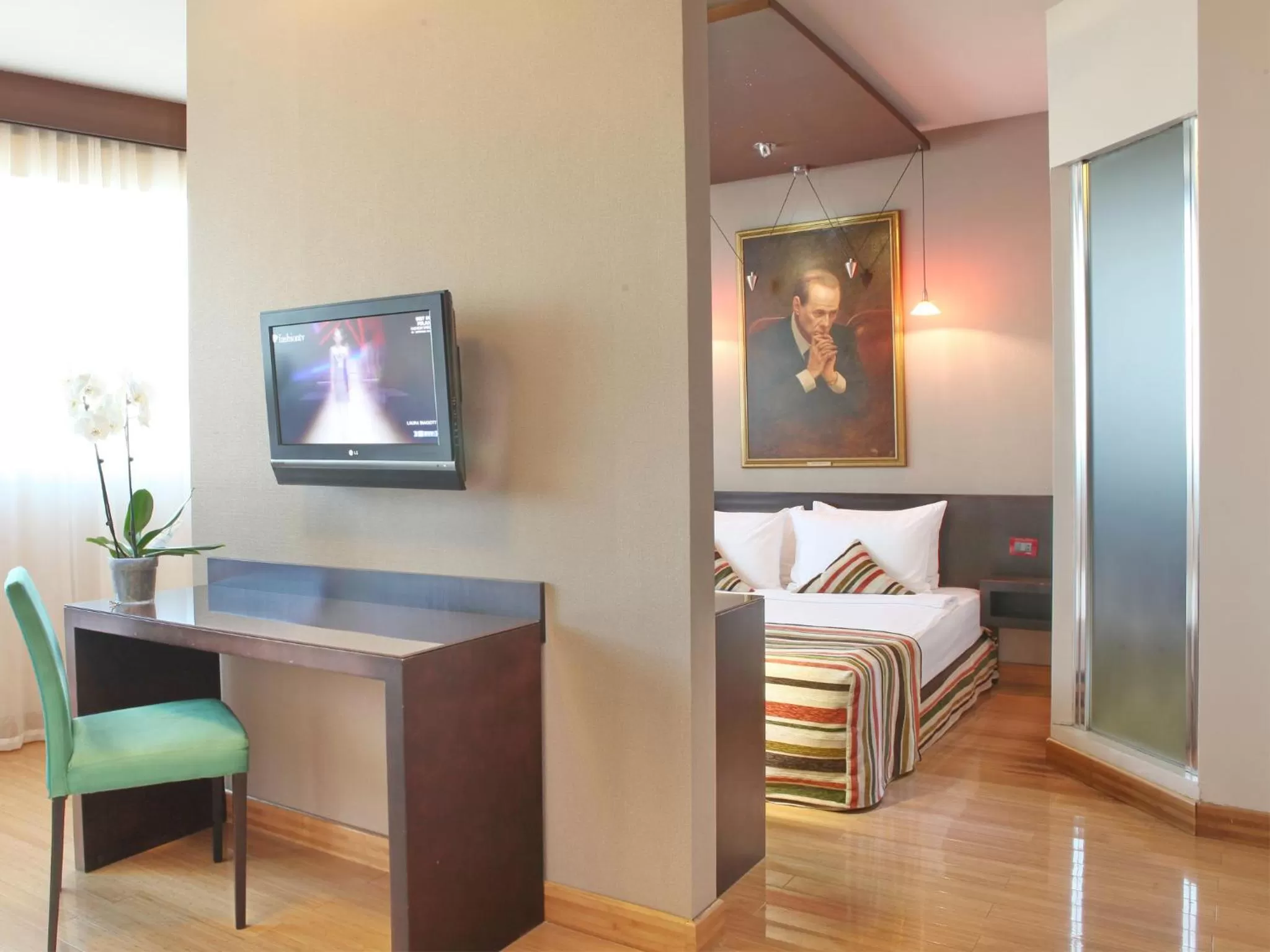 Bed in Design Hotel Mr President