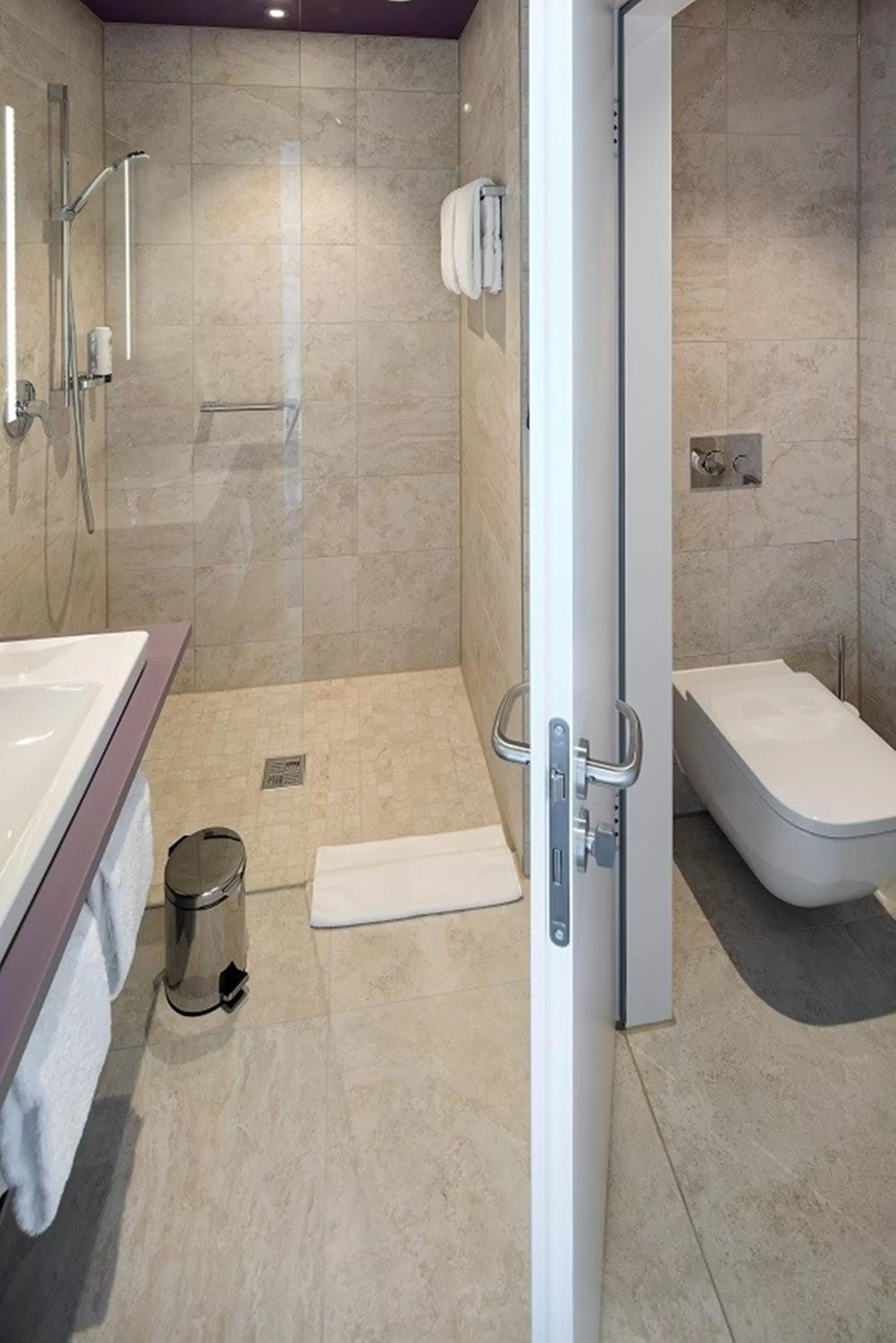 Comfort Double Room Silver - single occupancy in Hotel am Remspark