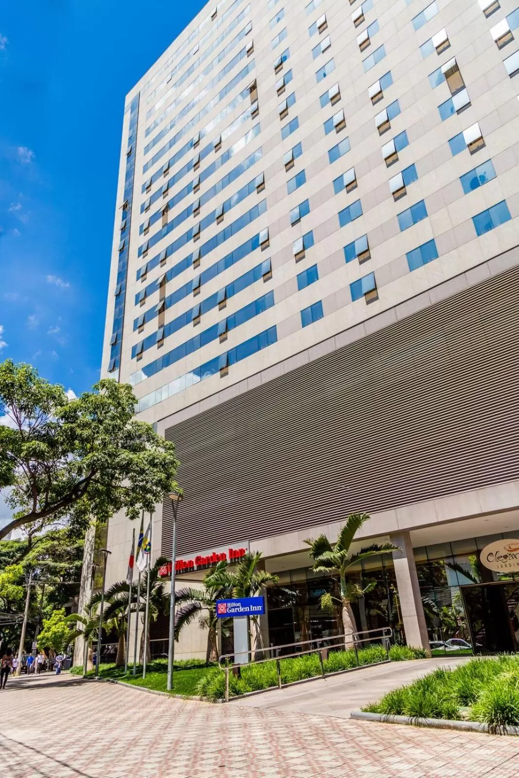 Property building in Hilton Garden Inn Belo Horizonte Lourdes
