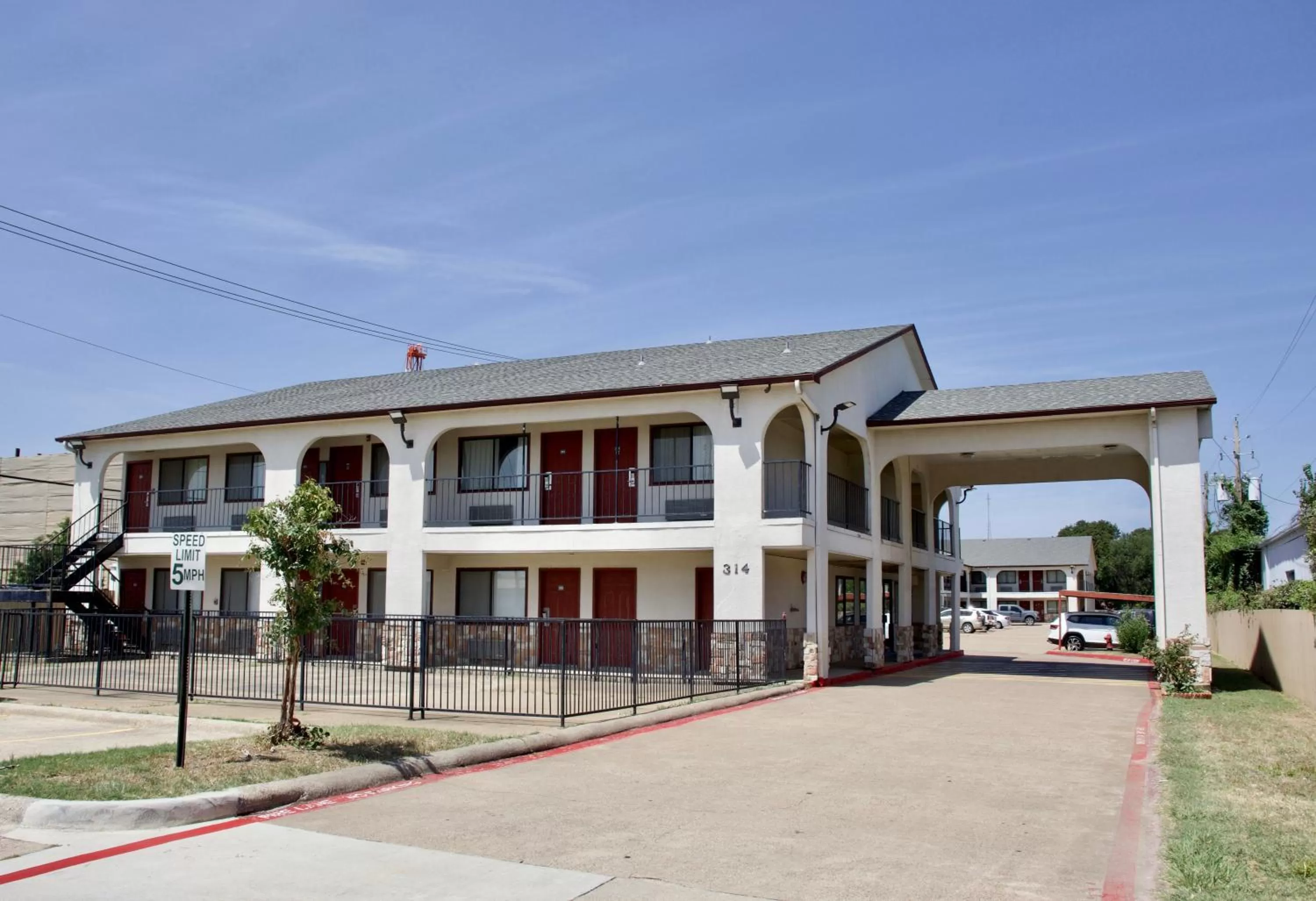 Executive Inn of Arlington, Near AT&T Stadium