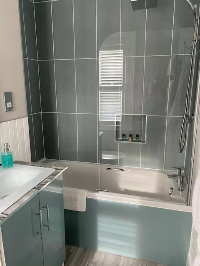 Bathroom in Seaview B&B