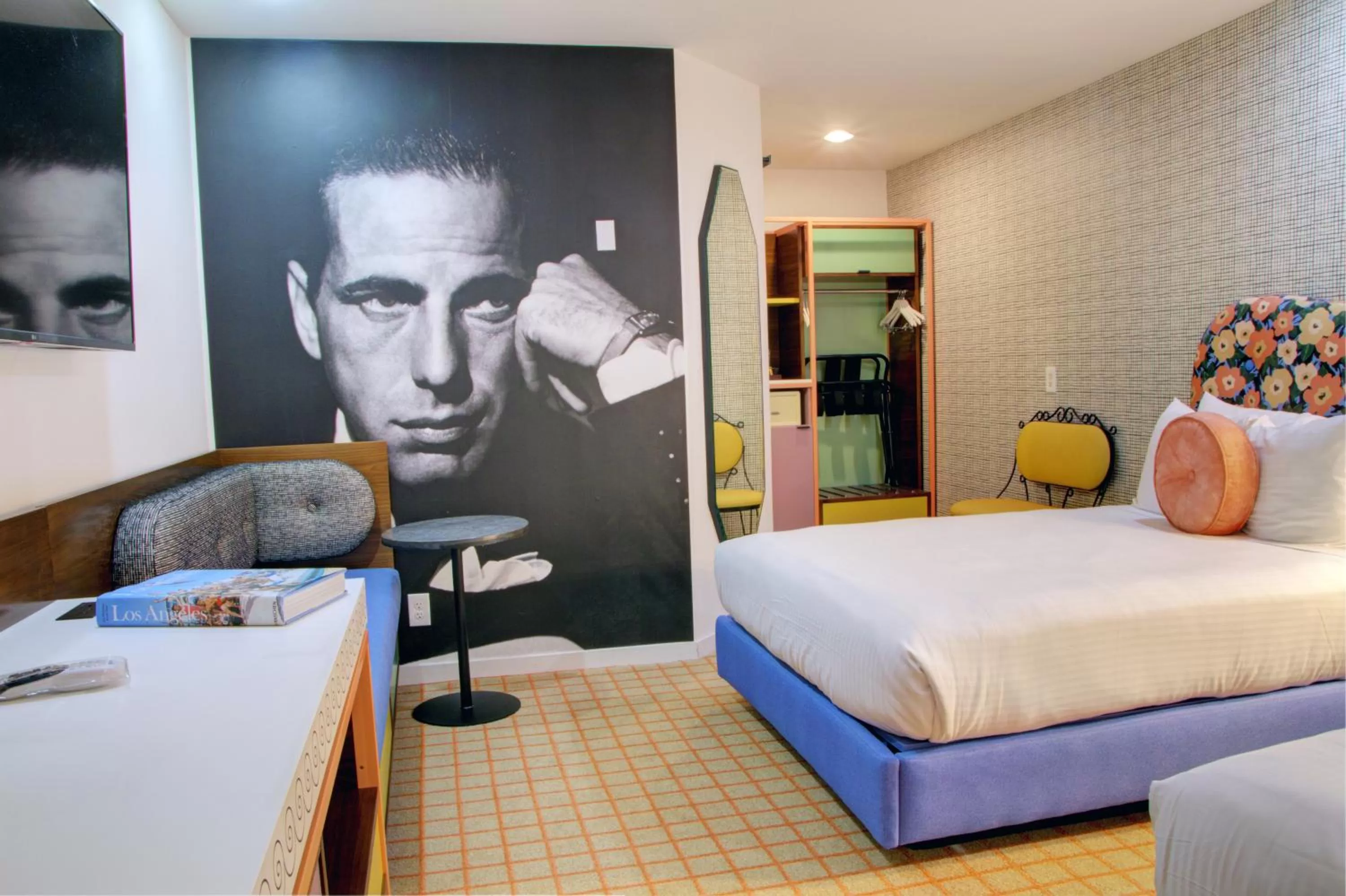 Bed in The Hollywood Franklin Hotel near Universal Studios