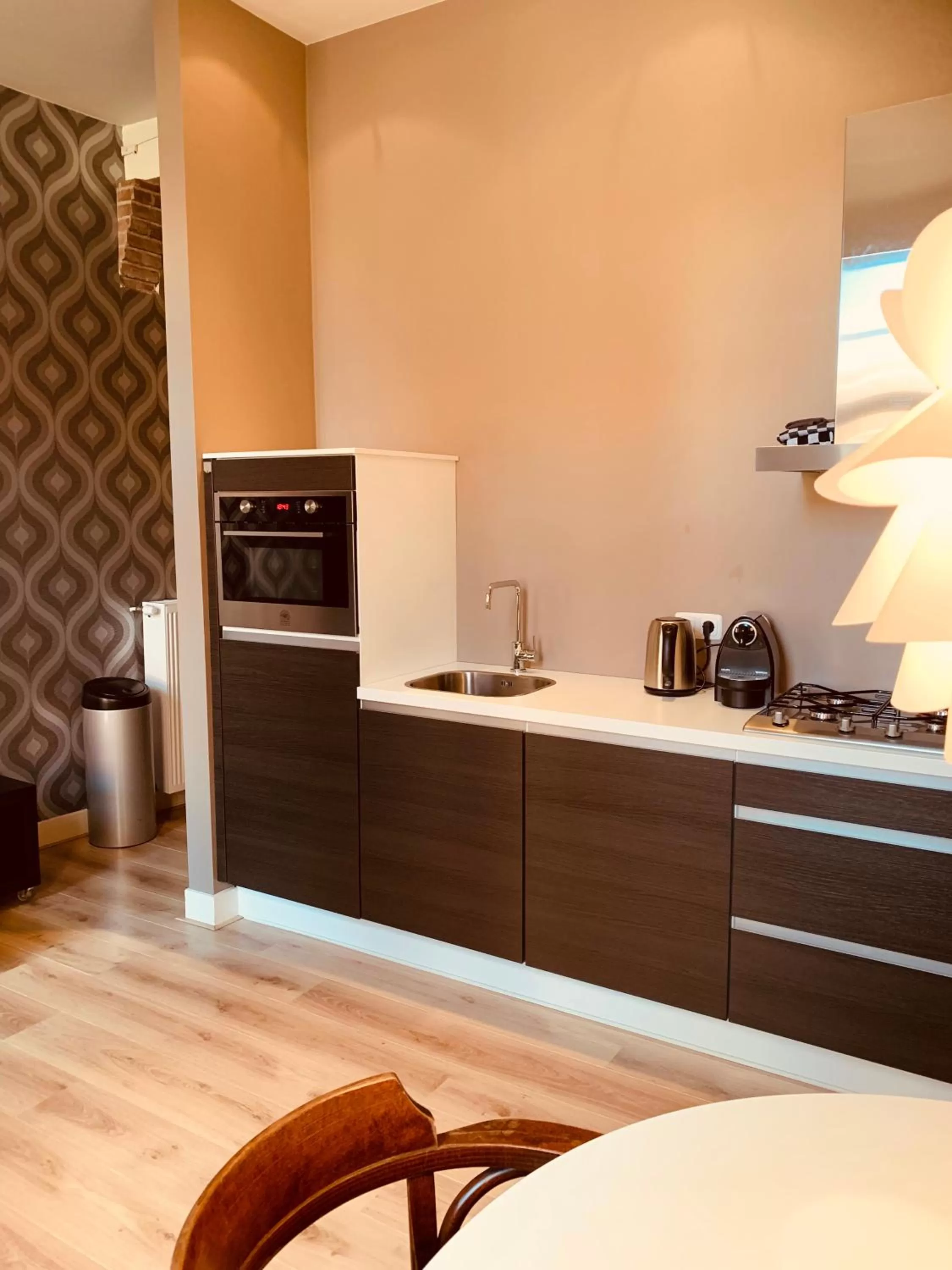 Kitchen or kitchenette, Kitchen/Kitchenette in Stadslogement By Peek