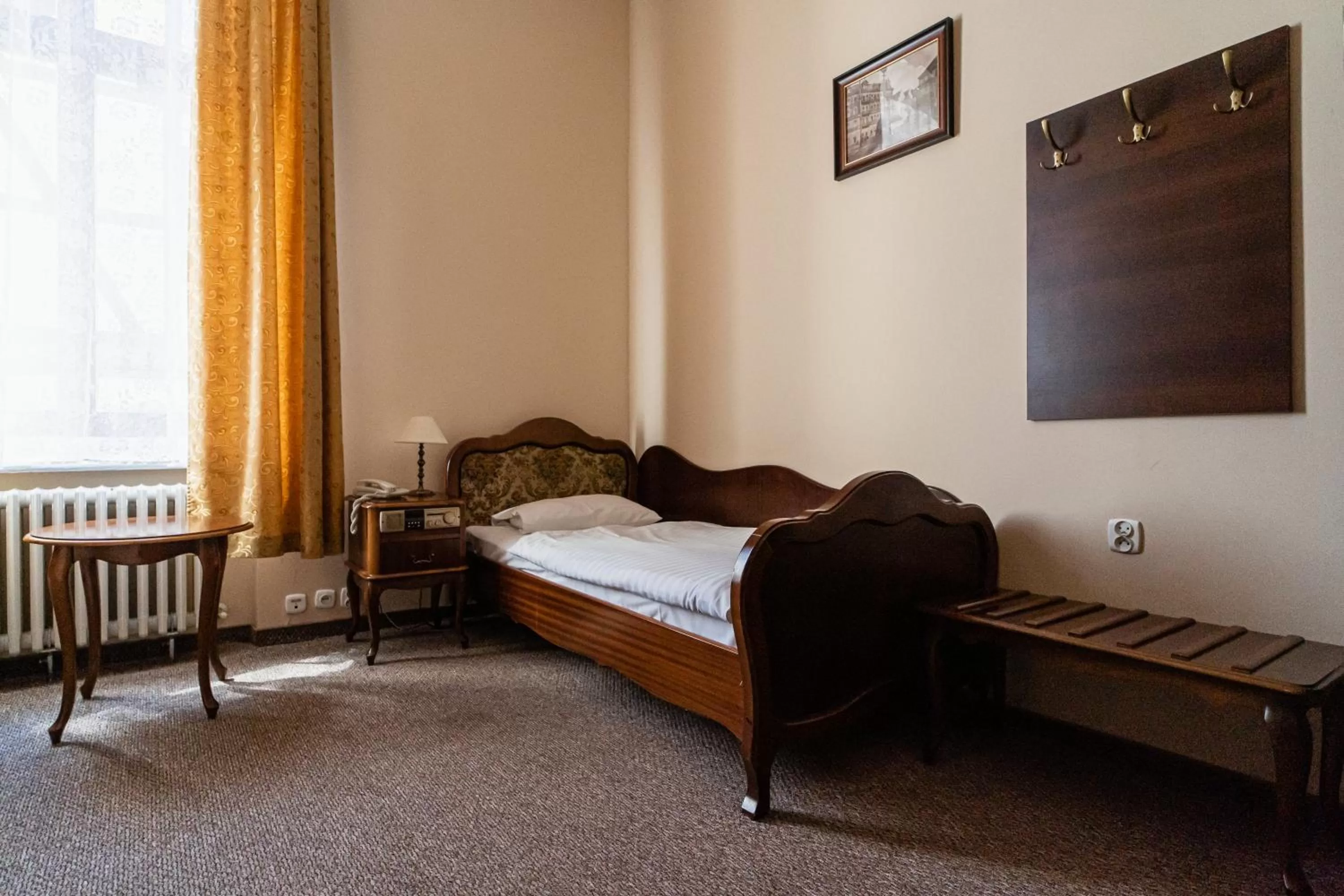 Bed in Hotel Polonia