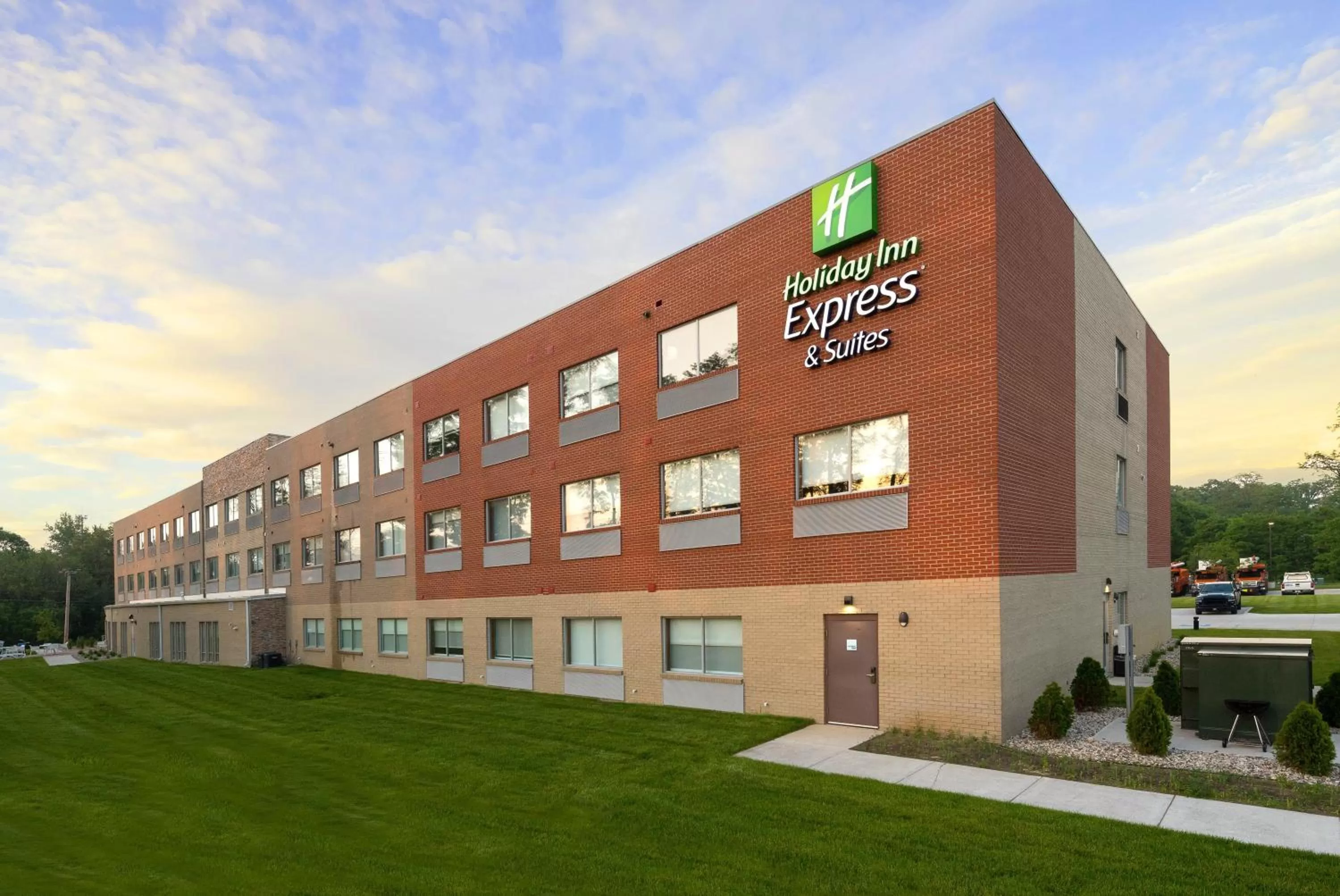 Property building in Holiday Inn Express & Suites La Porte by IHG