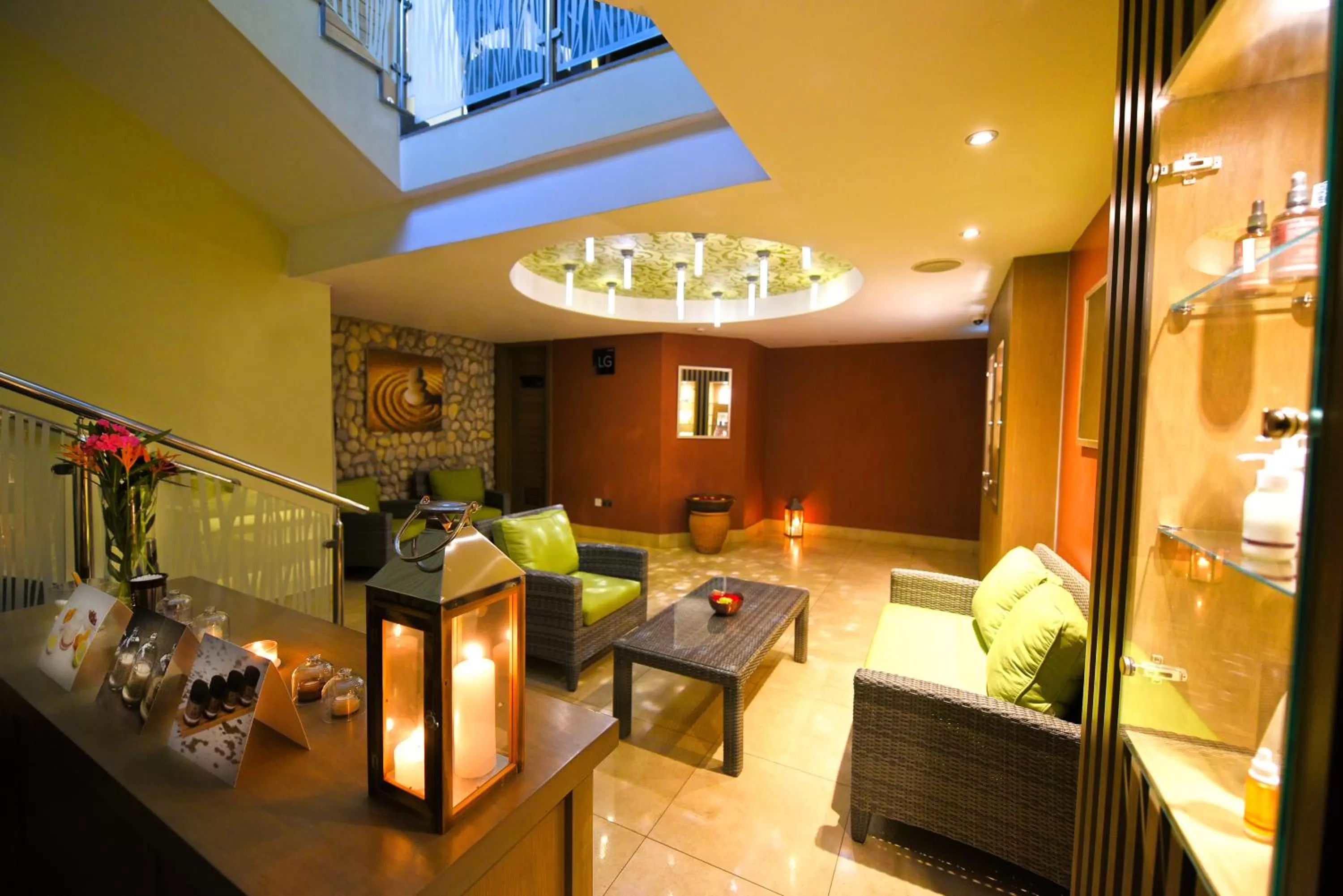 Spa and wellness centre/facilities in Mestil Hotel & Residences