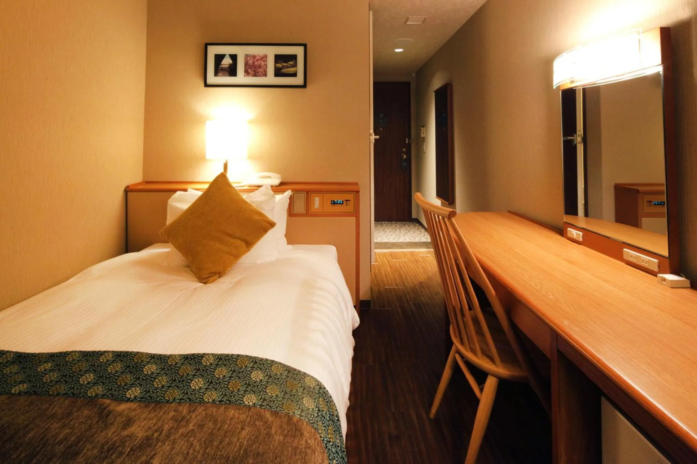 Single Room in Hikone Castle Resort & Spa