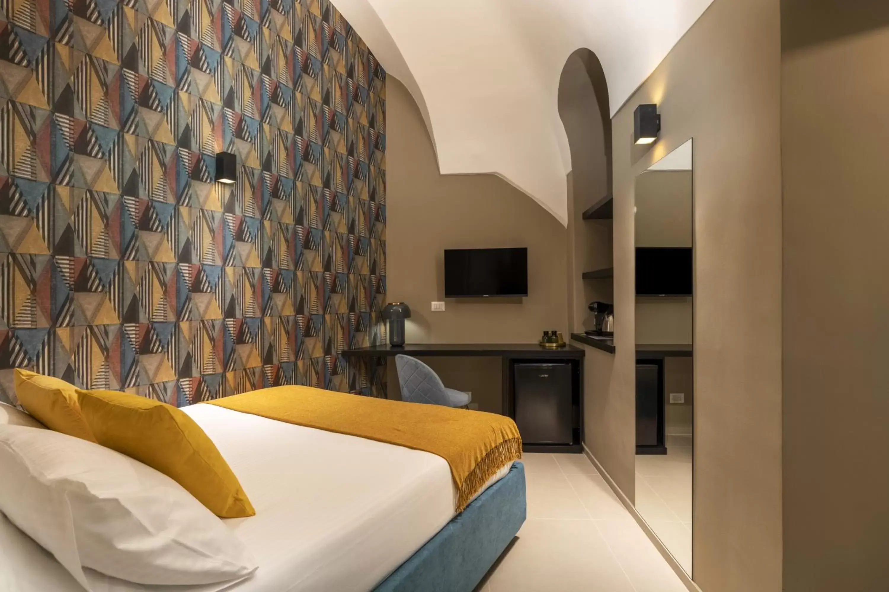 Double Room with Private Bathroom in La Regina del Duomo Catania Centro Double Room with Private Bathroom in La Regina del Duomo Catania Centro