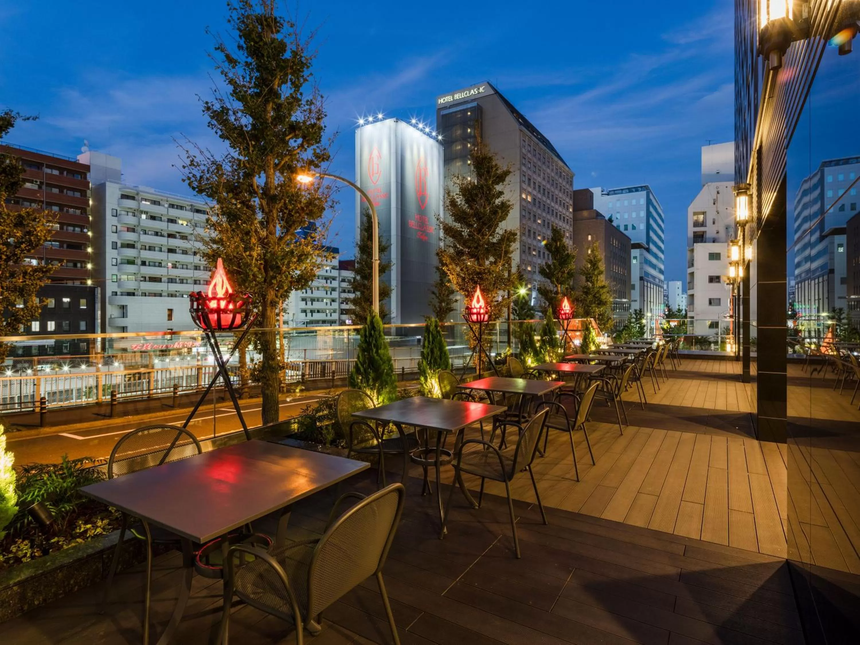 Restaurant/places to eat in APA Hotel Yamanote Otsuka Ekimae Tower