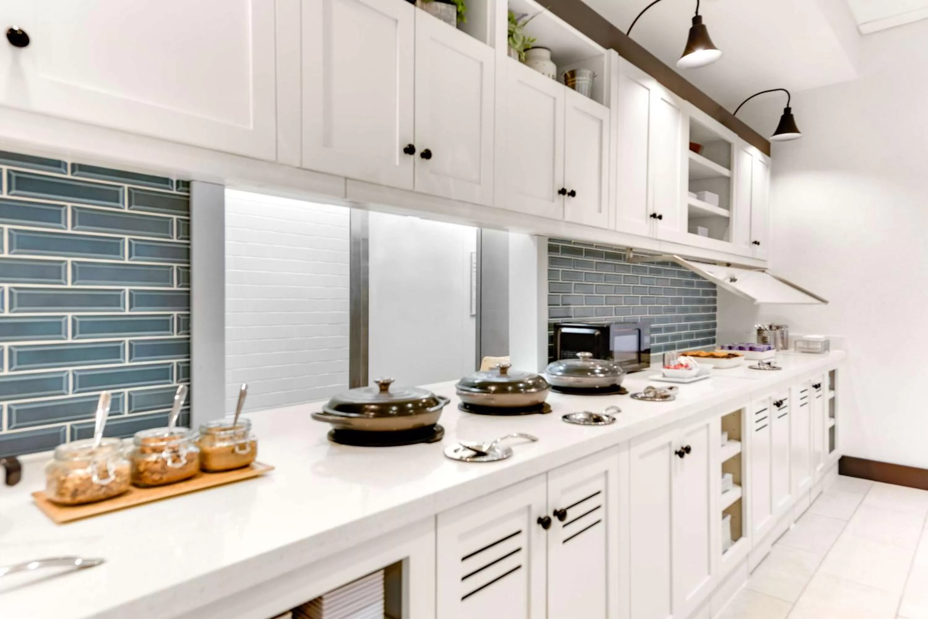 Breakfast in Hyatt Place Colorado Springs Downtown