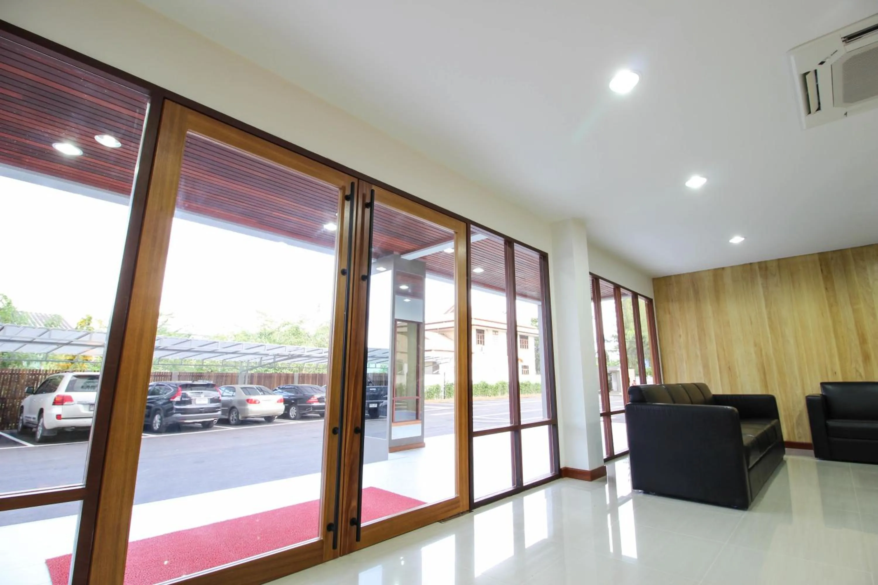 On site in Tai-Shan Suites