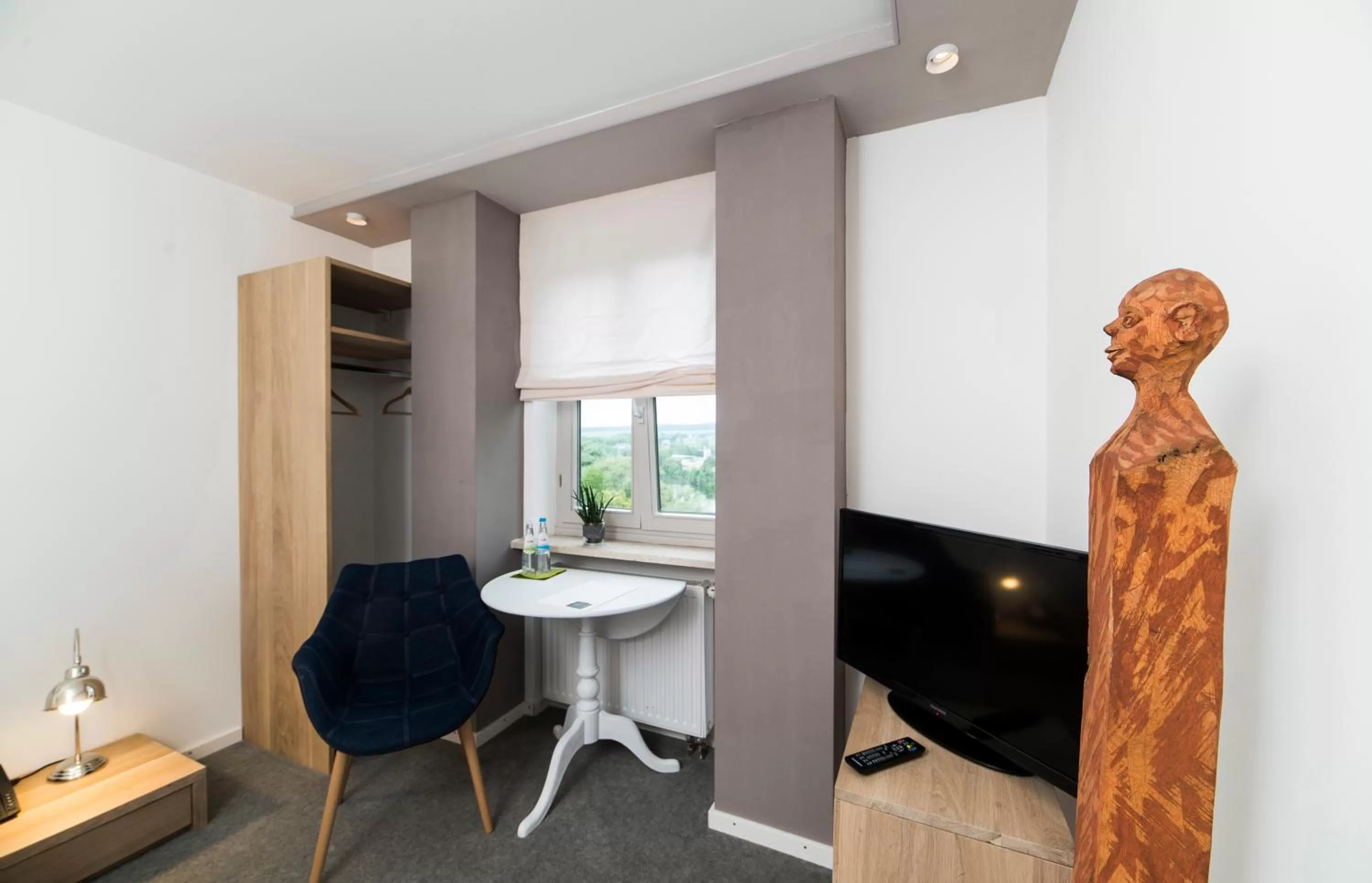 Single Room in aussicht bio hotel restaurant cafe