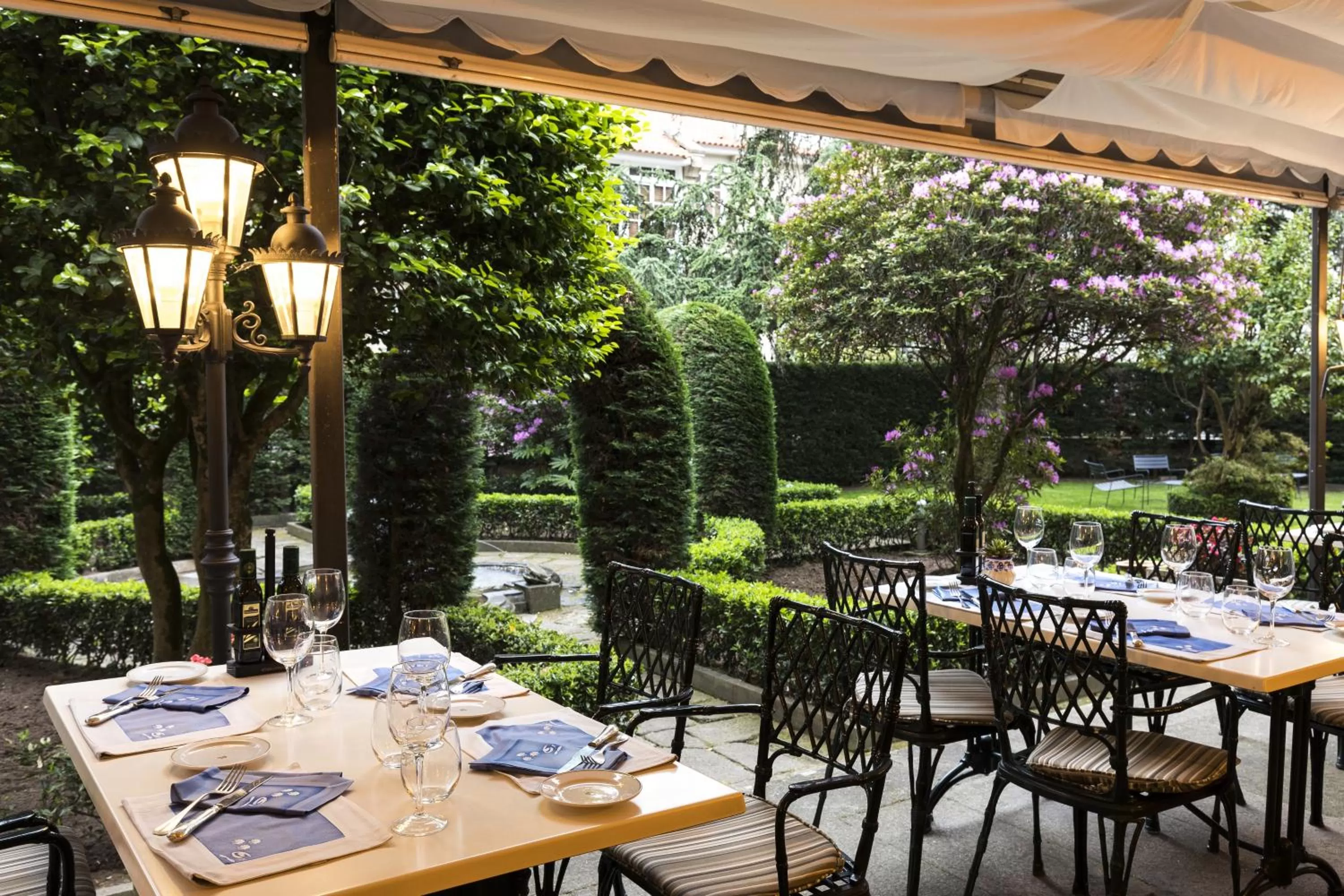 Restaurant/places to eat in Parador de Pontevedra
