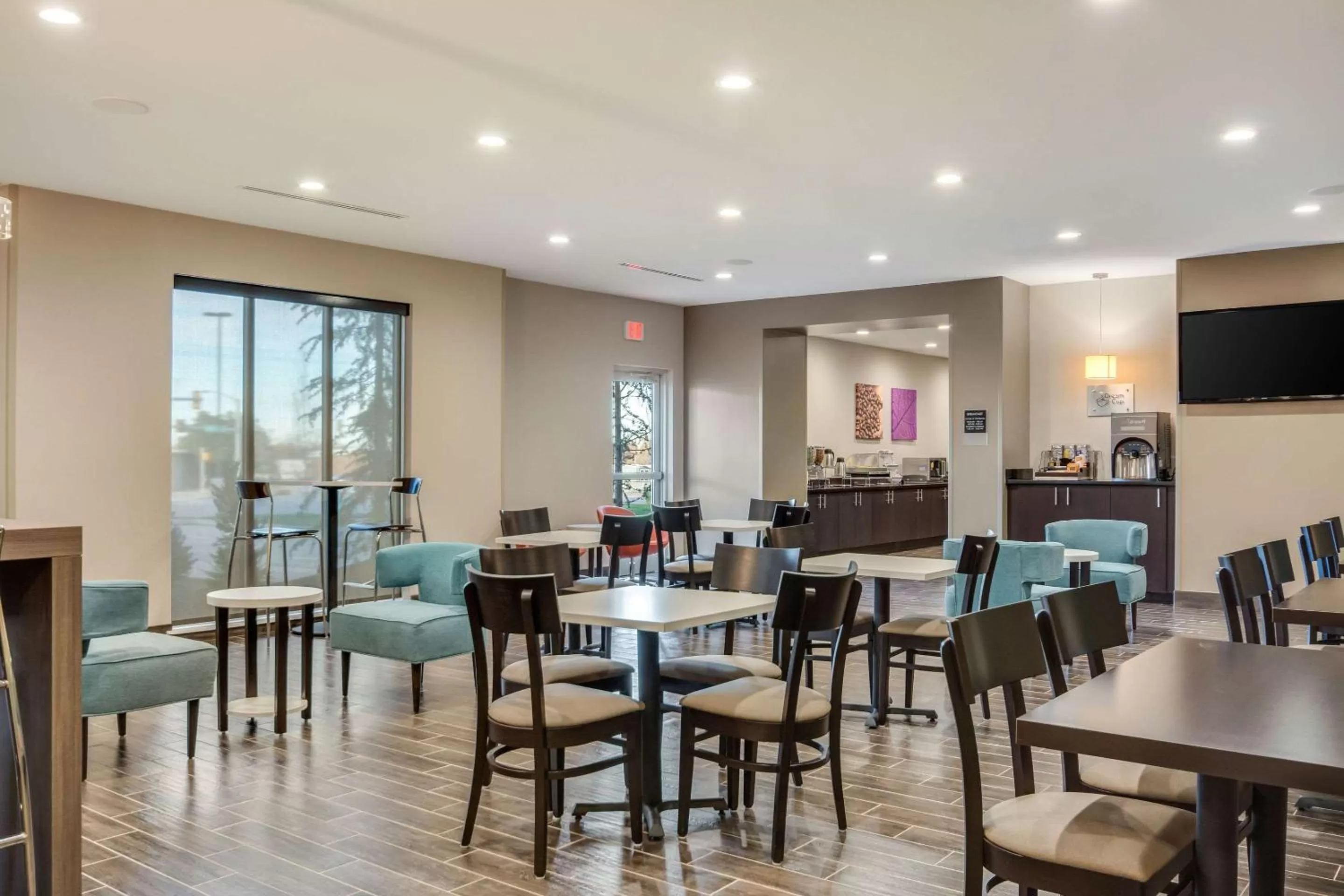 Restaurant/places to eat in Sleep Inn & Suites Yukon Oklahoma City