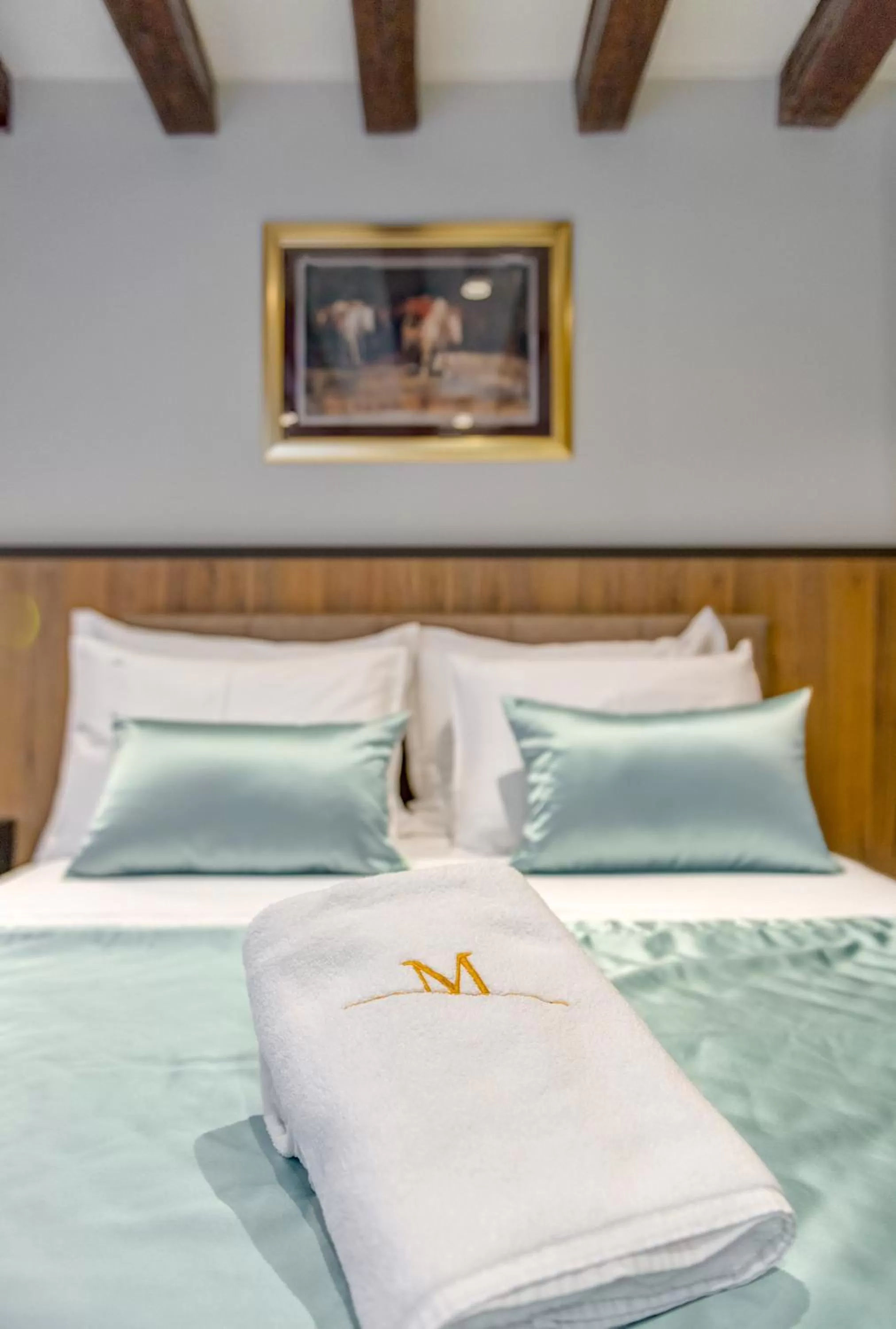 Bed in Makarun Heritage Rooms