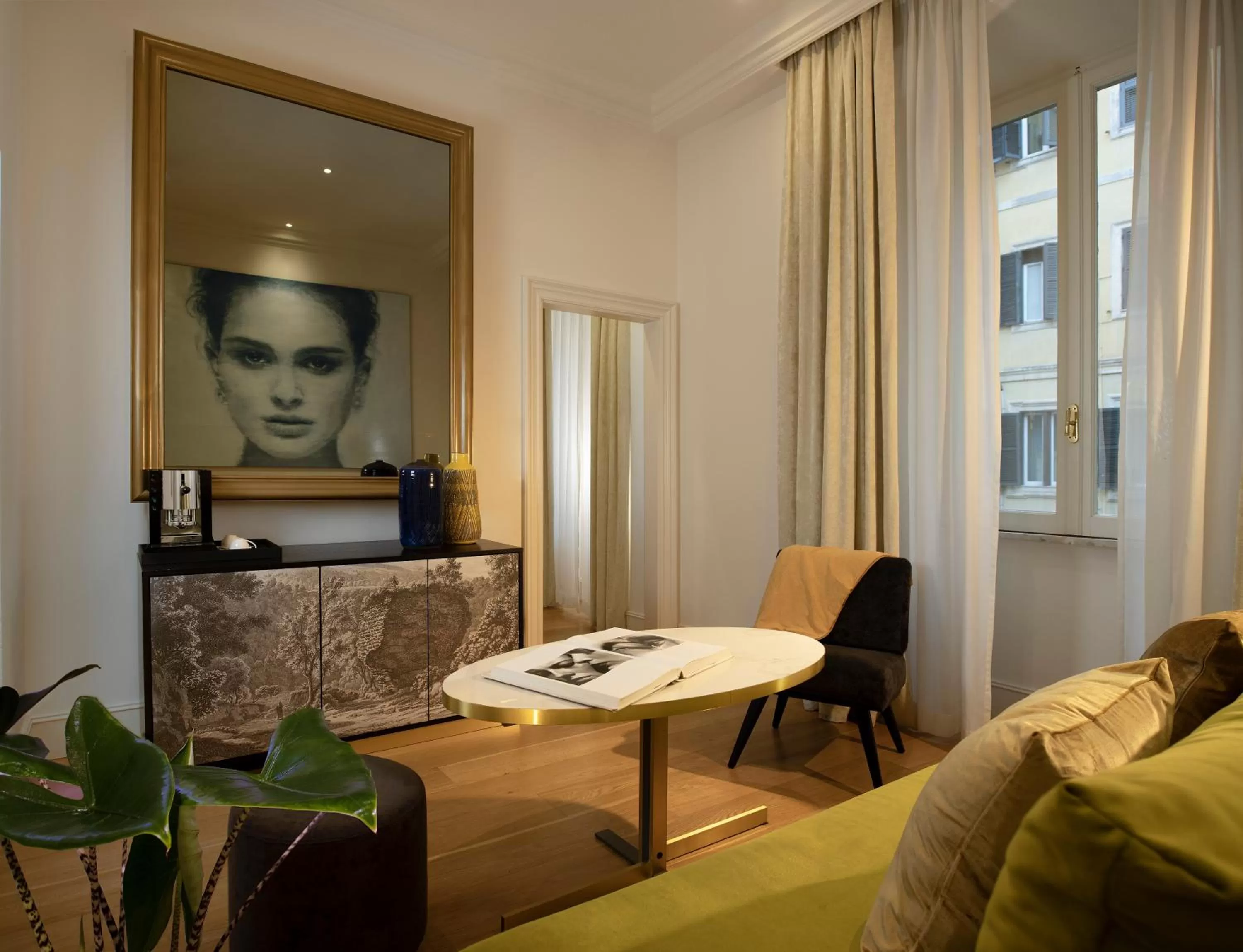 Coffee/tea facilities in Elizabeth Unique Hotel | a Member of Design Hotels™