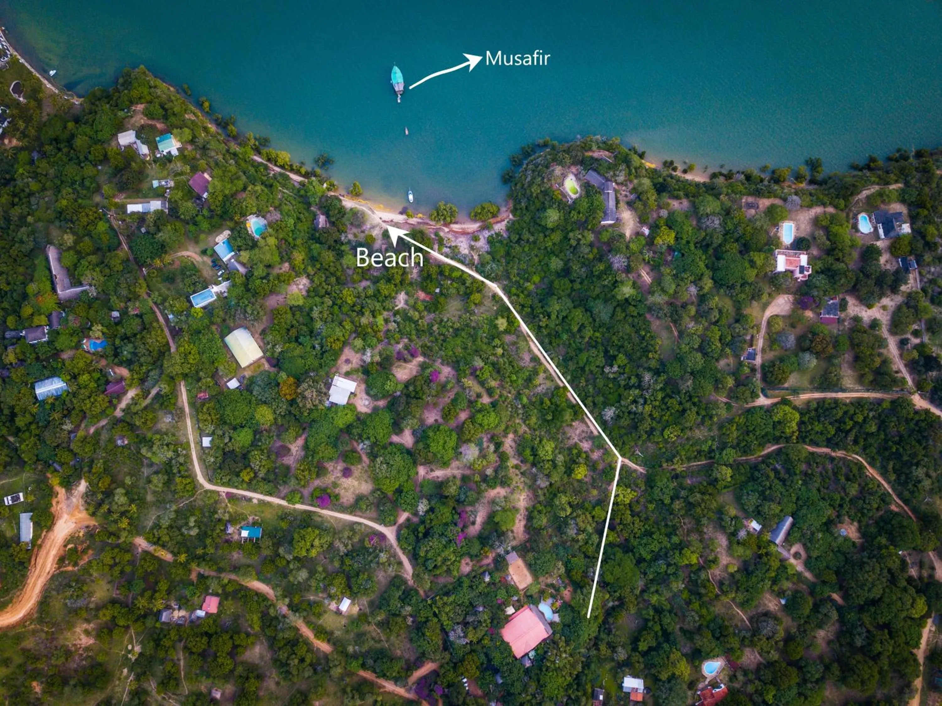 Property building in Distant Relatives Ecolodge & Backpackers