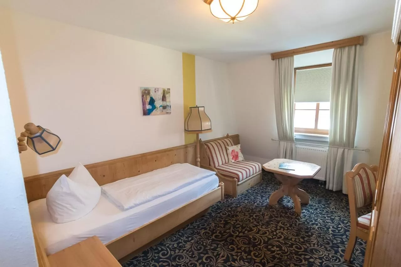 Photo of the whole room, Bed in Hotel Löwen