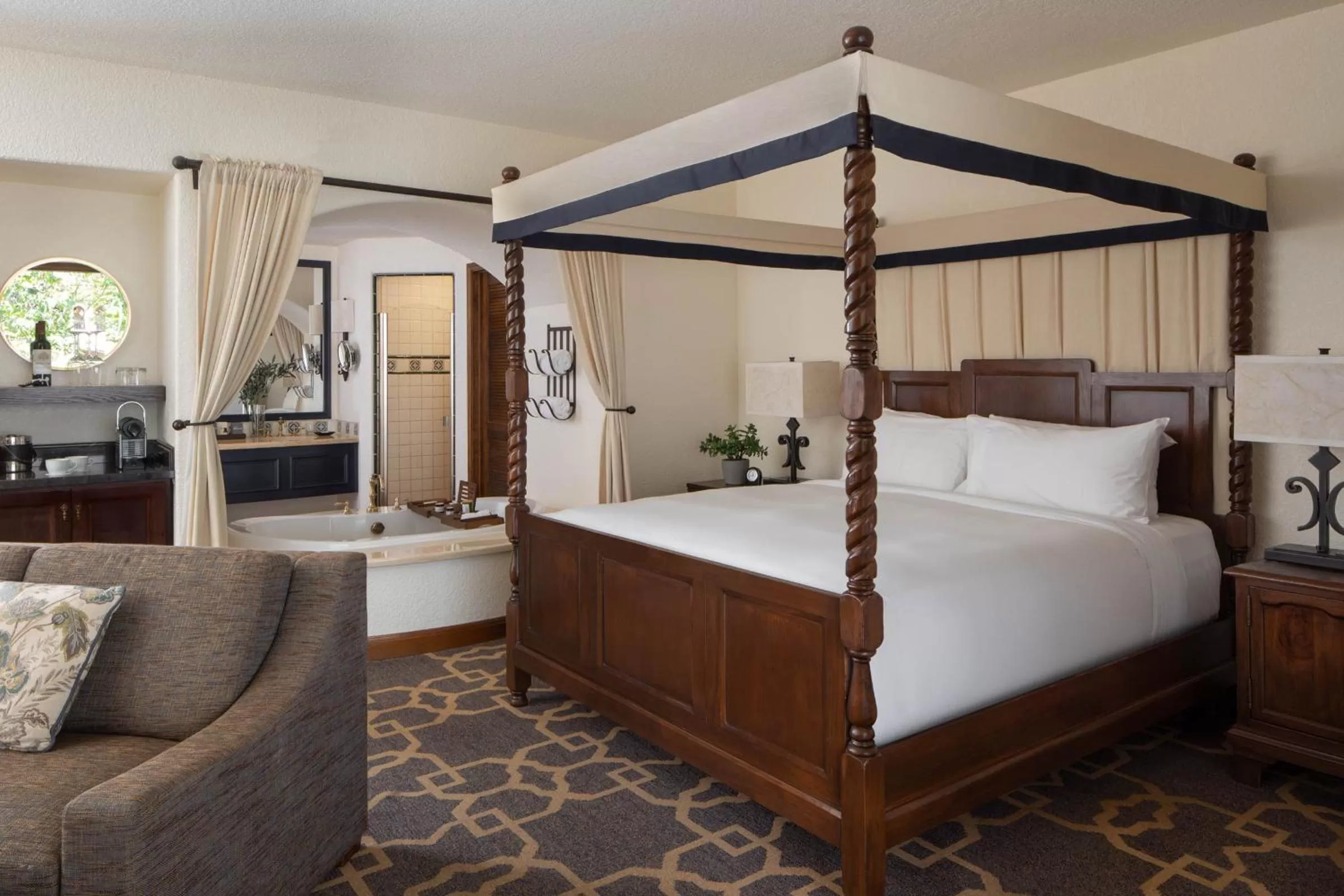 Photo of the whole room, Bed in Fairmont Sonoma Mission Inn & Spa