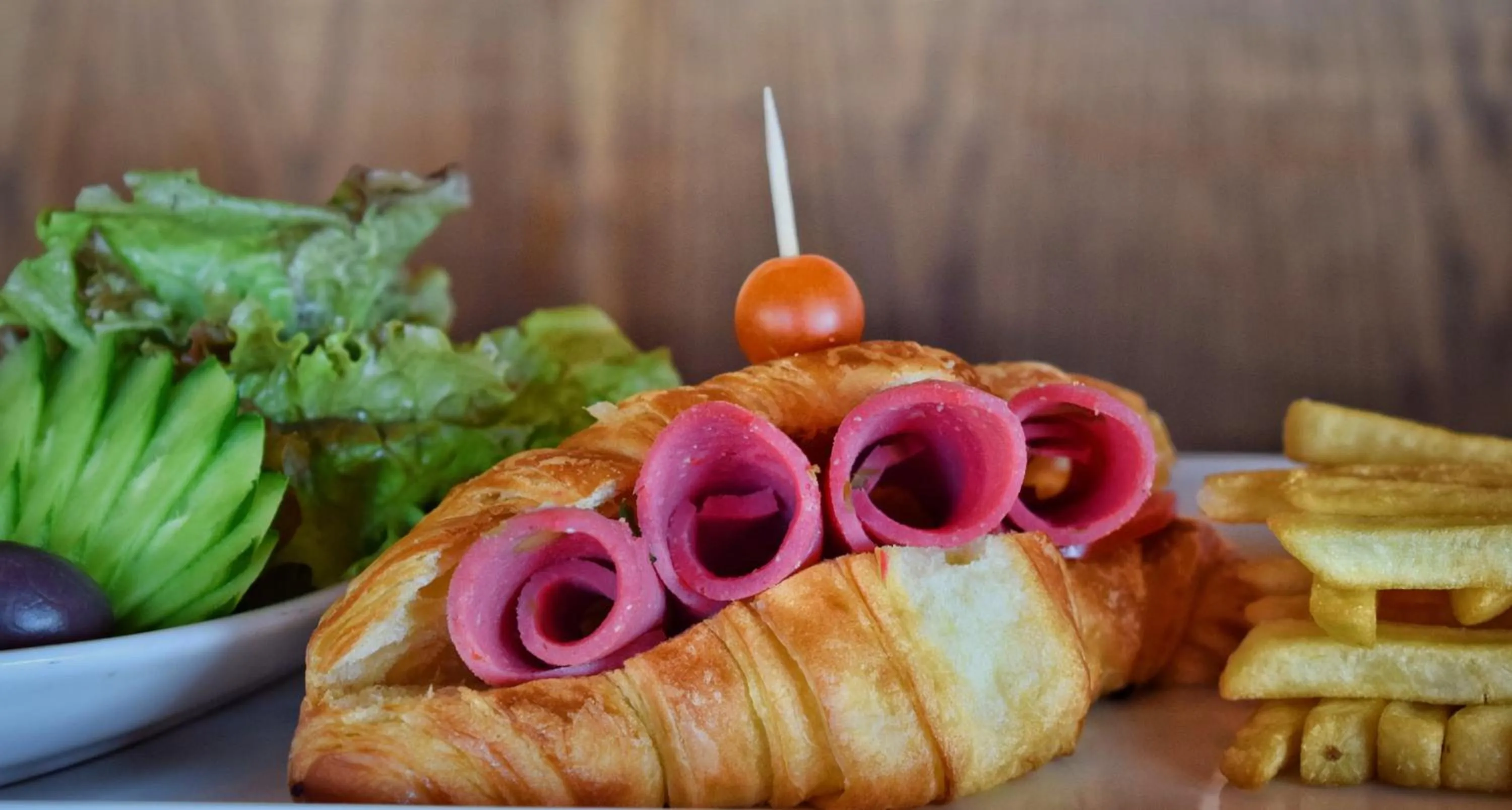 Breakfast in Romance Alexandria Hotel