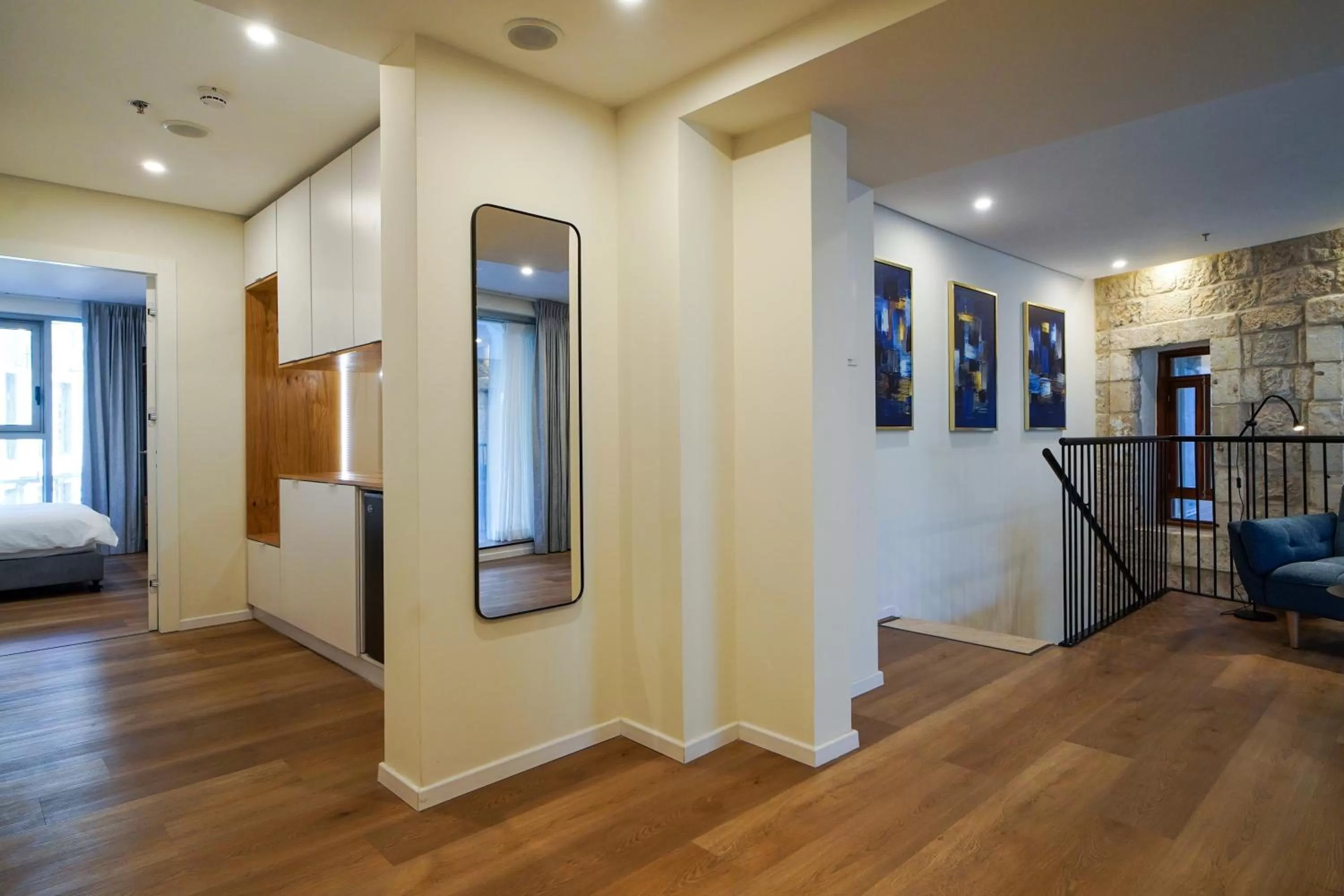 Photo of the whole room in Urbanic Apartments