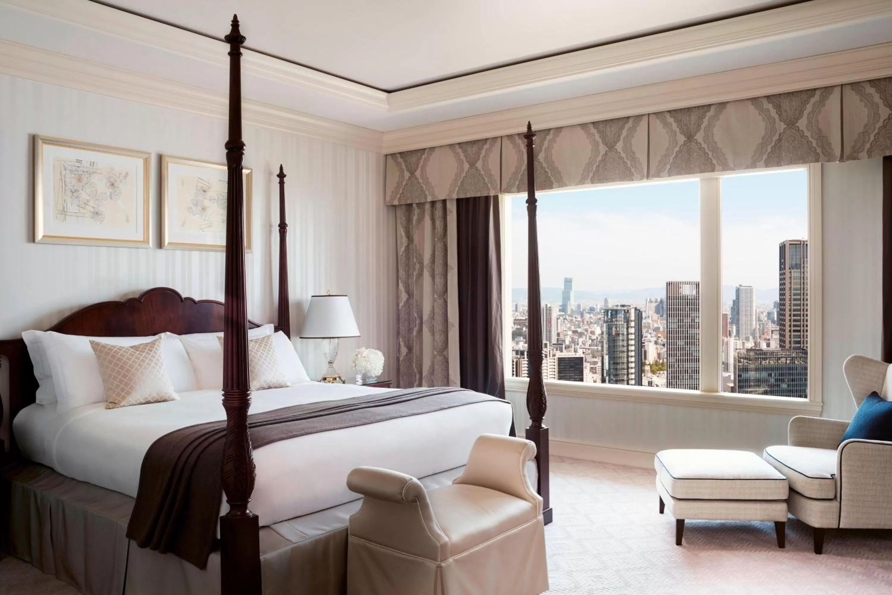 Bedroom, Bed in The Ritz-Carlton Osaka