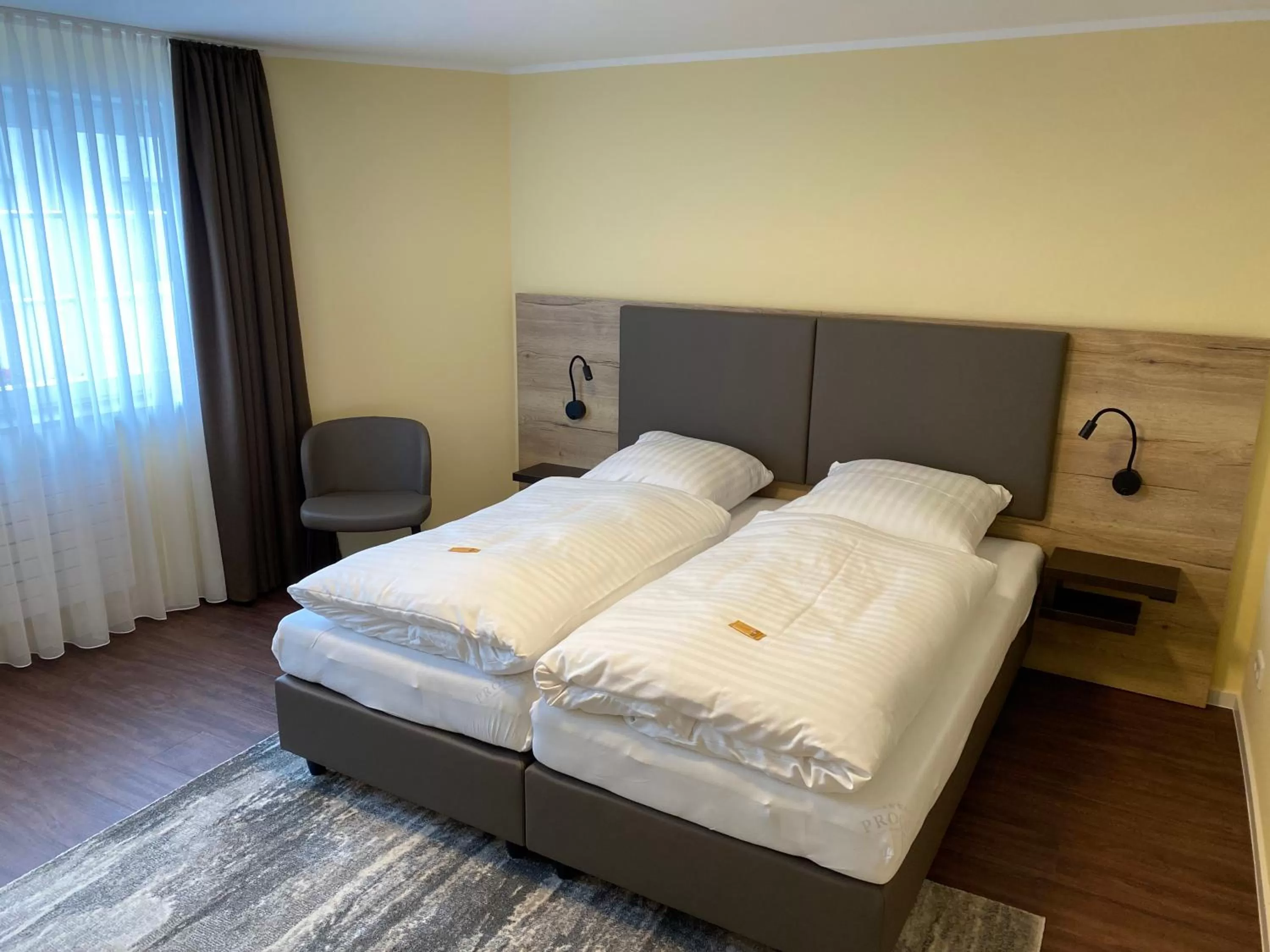 Bed in WIRTSHAUS am Niederntor