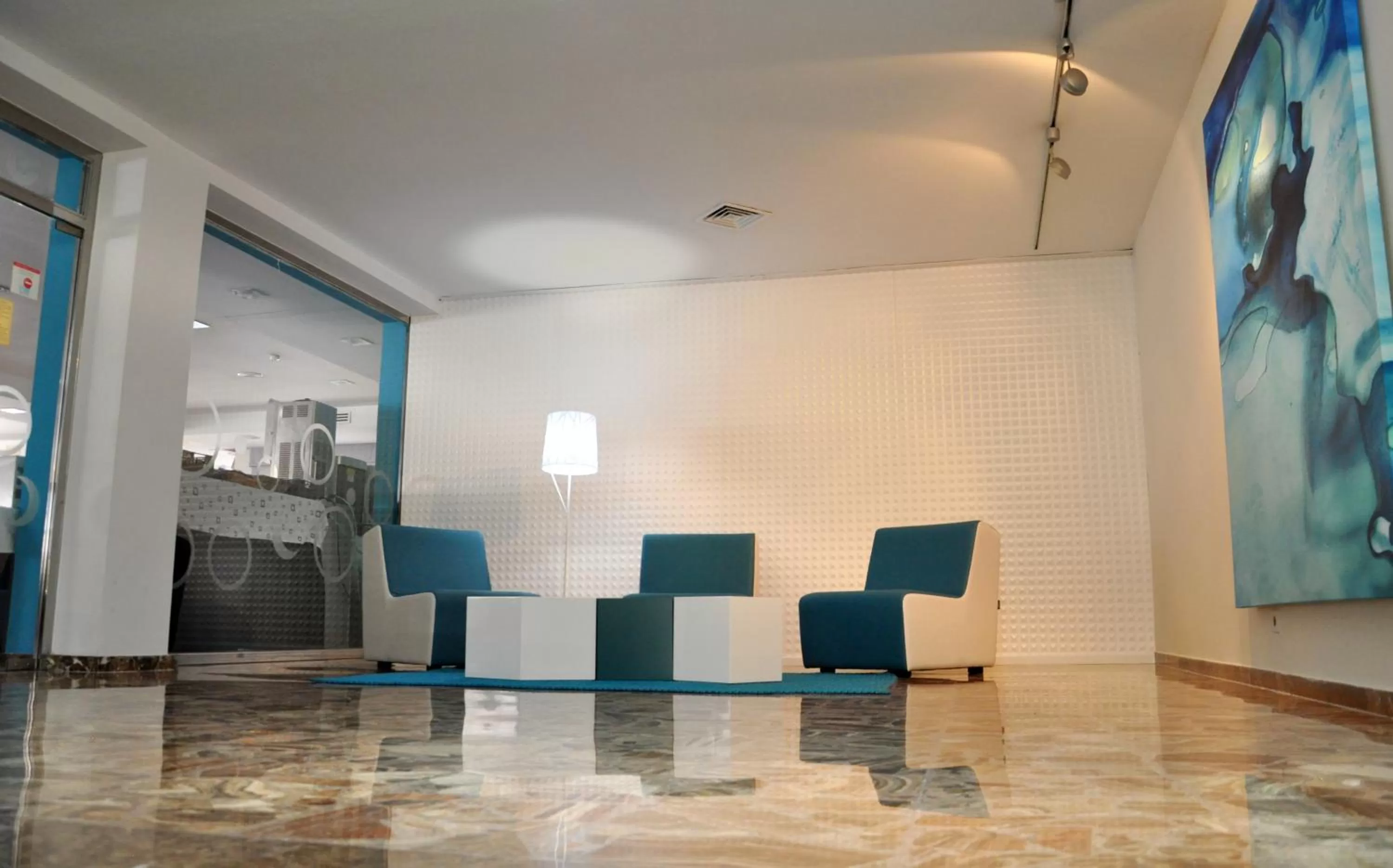 Area and facilities in Hotel Castilla Alicante