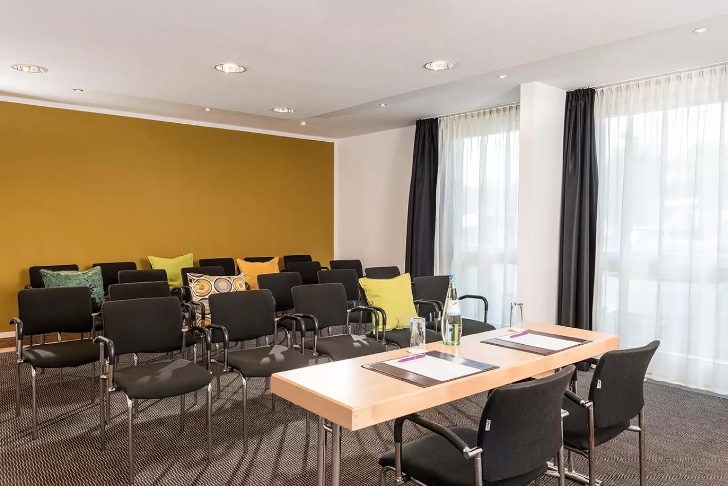Meeting/conference room in Mercure Hotel Düsseldorf Süd