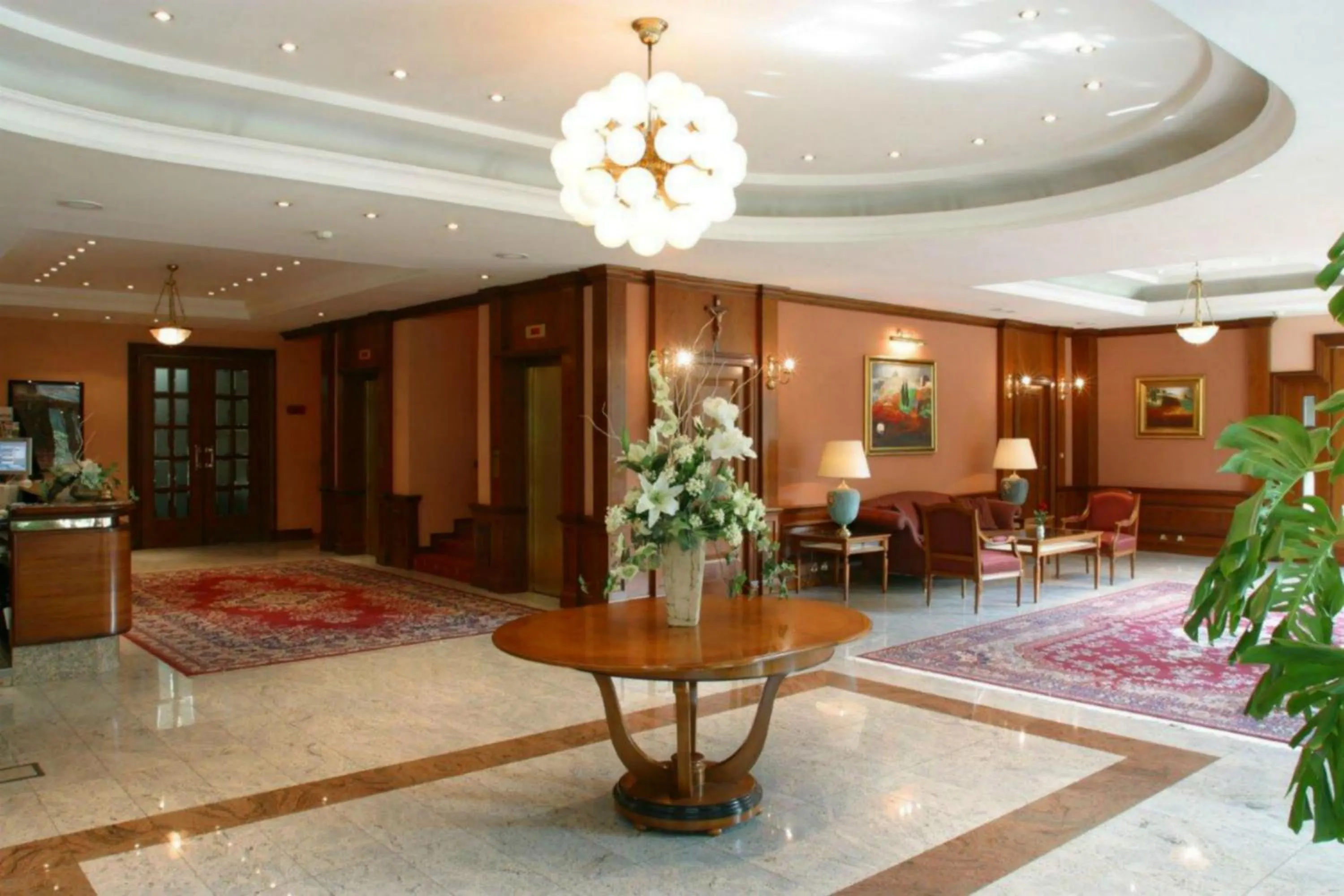 Lobby or reception in Hotel AS