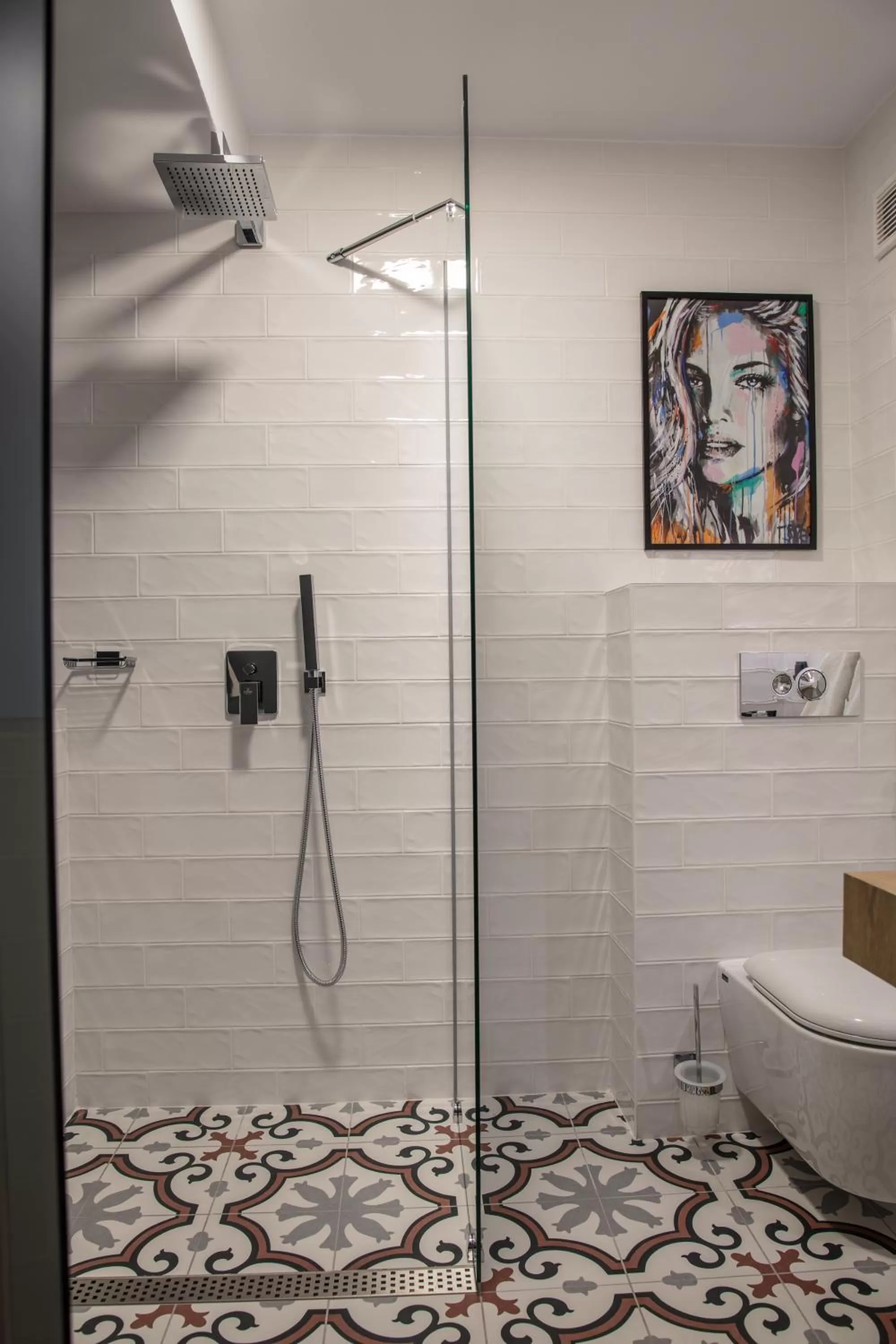 Shower in Reverence Boutique Hotel