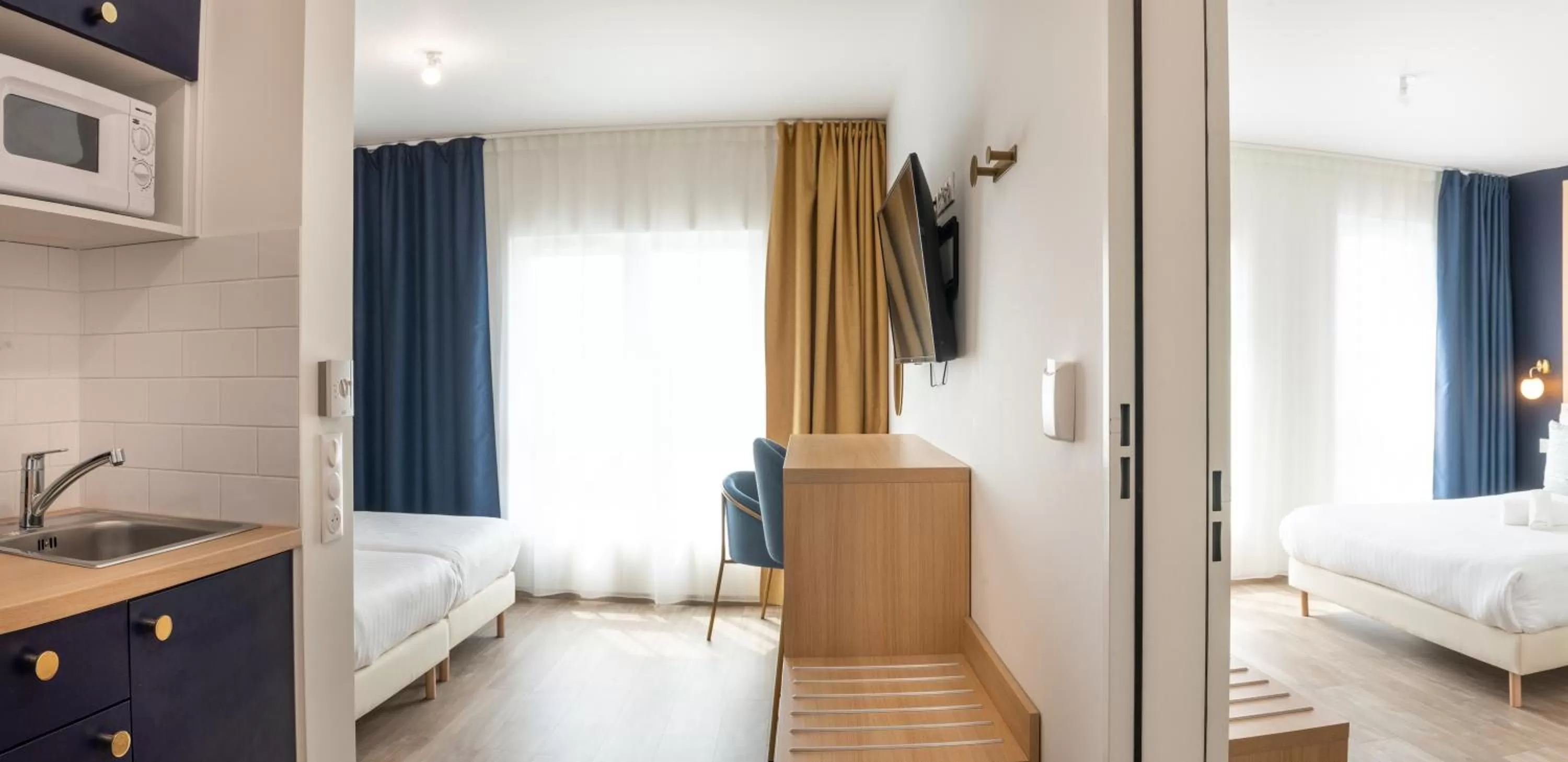 Photo of the whole room, Bed in The Originals Résidence Le Monde Paris Ivry Confluence