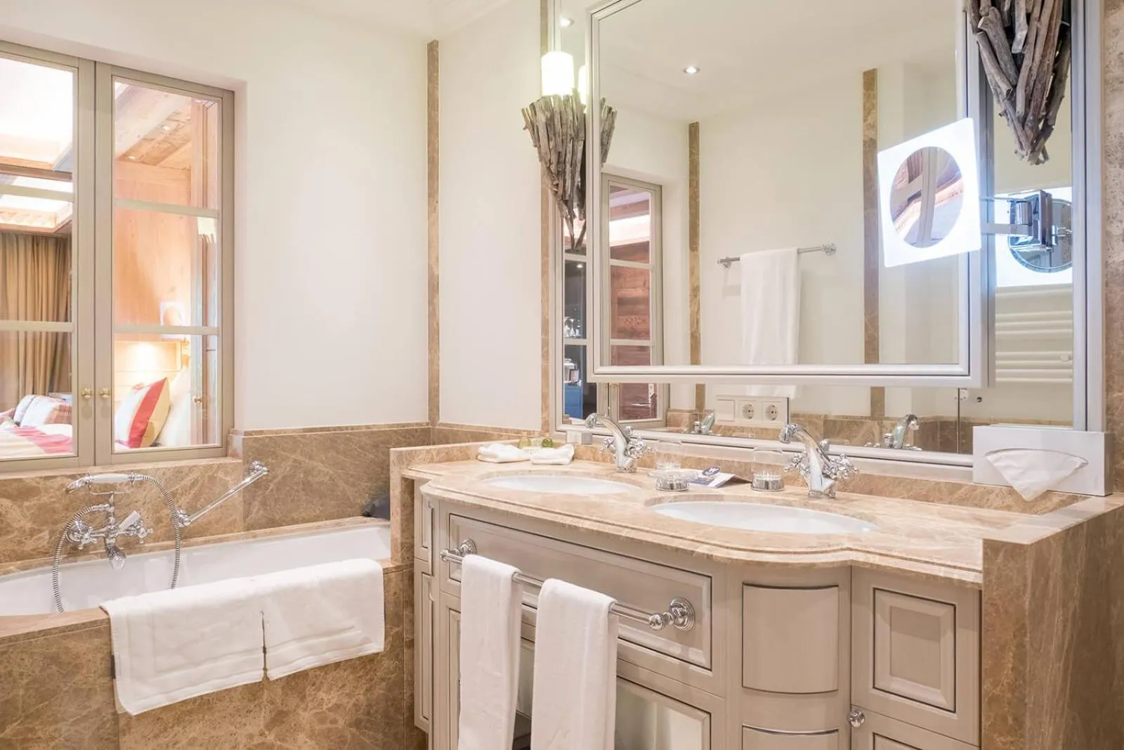 Bathroom in Astoria Resort