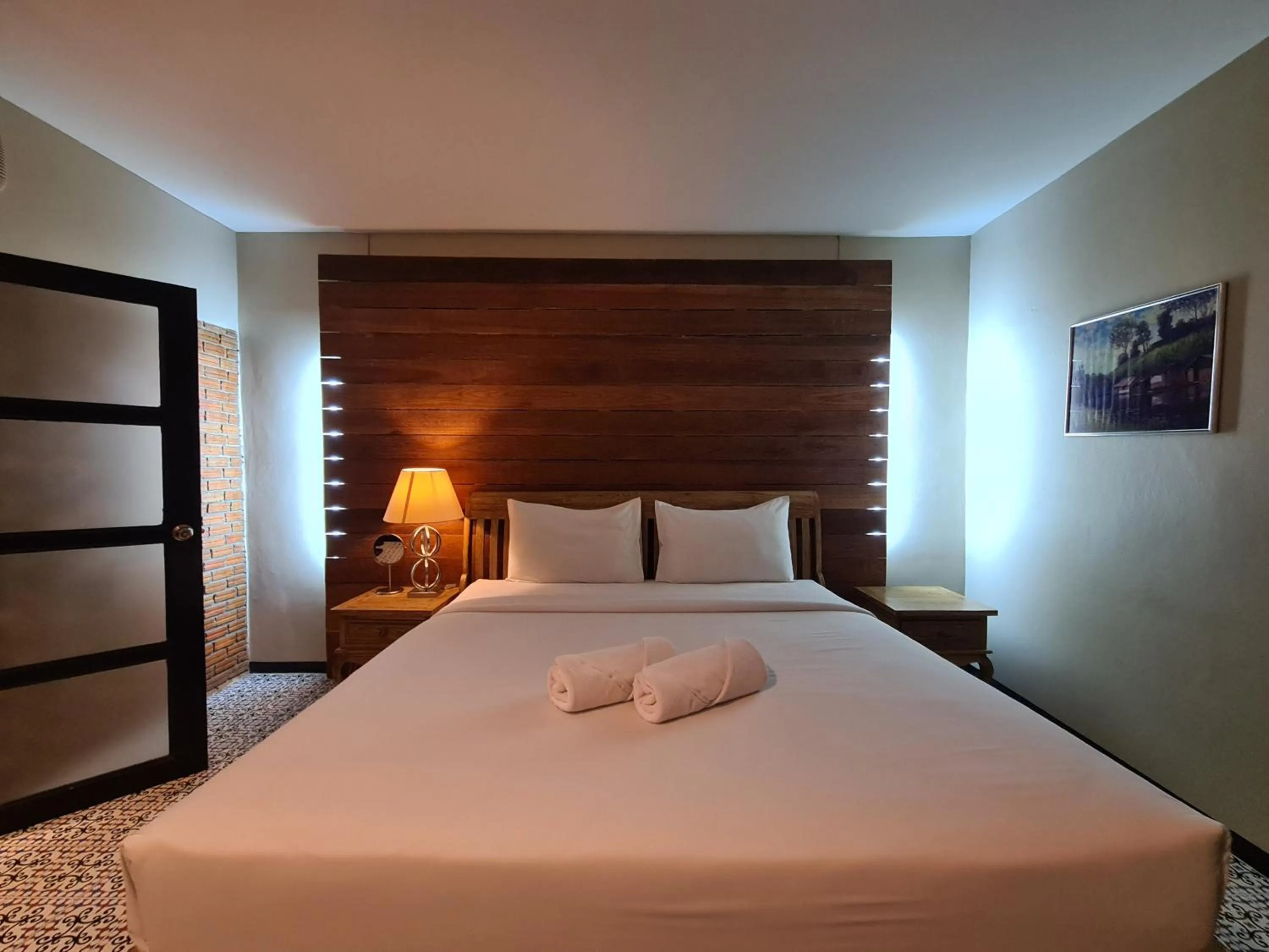 Bed in The 8 Factory Hotel Phitsanulok