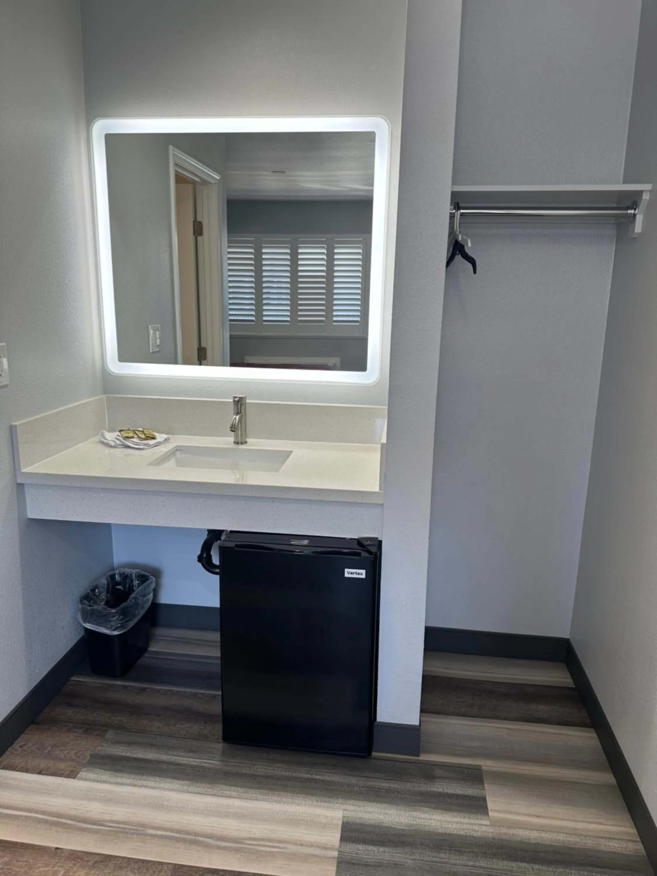 Sahara Inn - Los Angeles