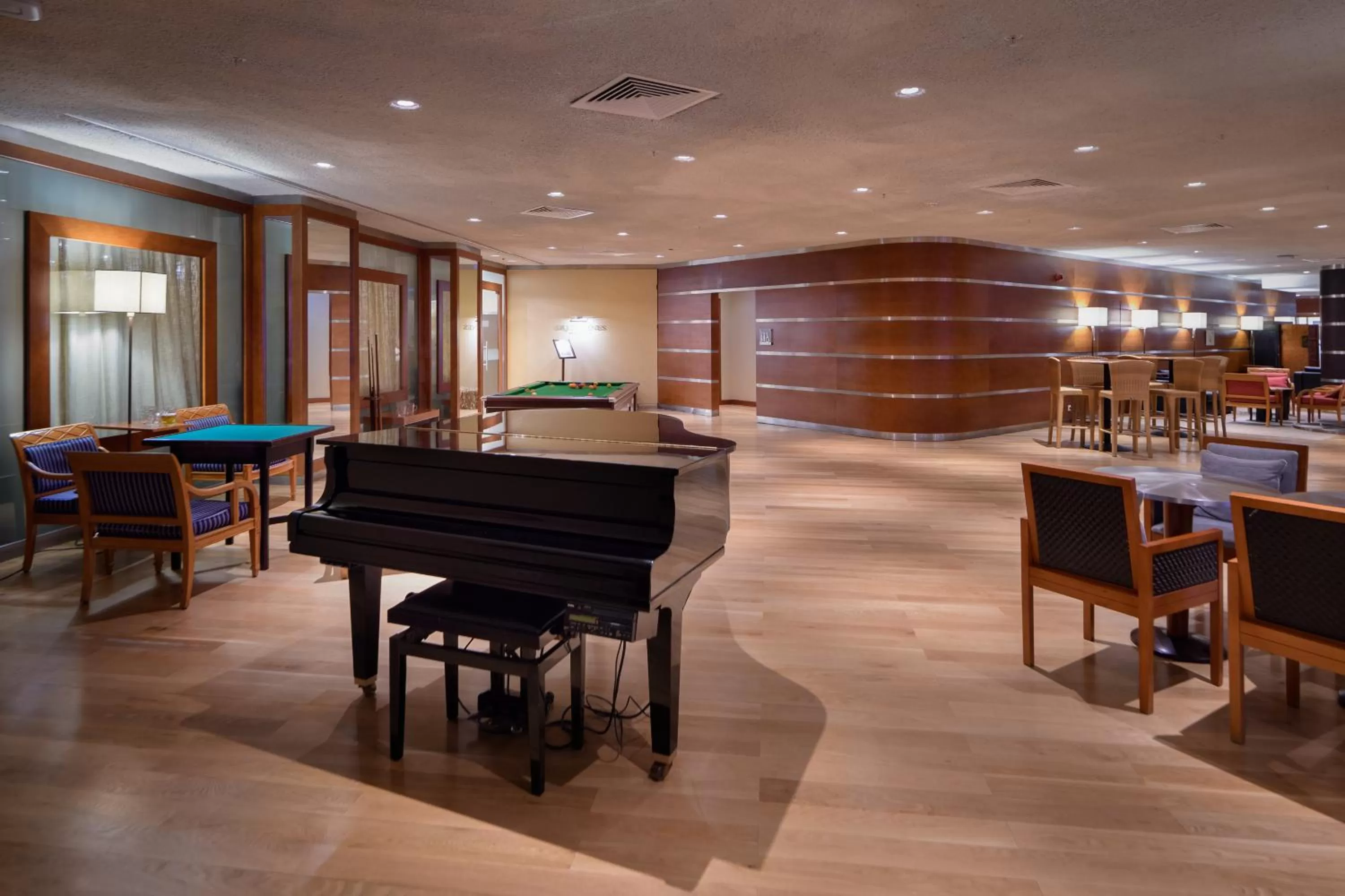 Lounge or bar in Pestana Vila Sol - Vilamoura Premium Golf Resort