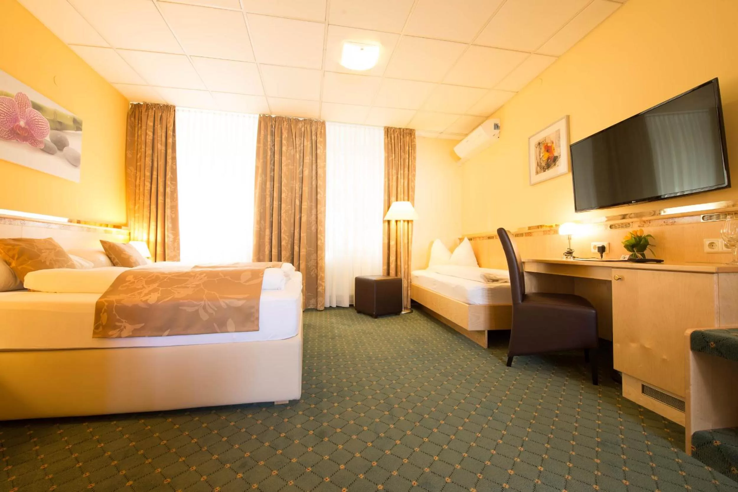 Bed in Hotel Beethoven