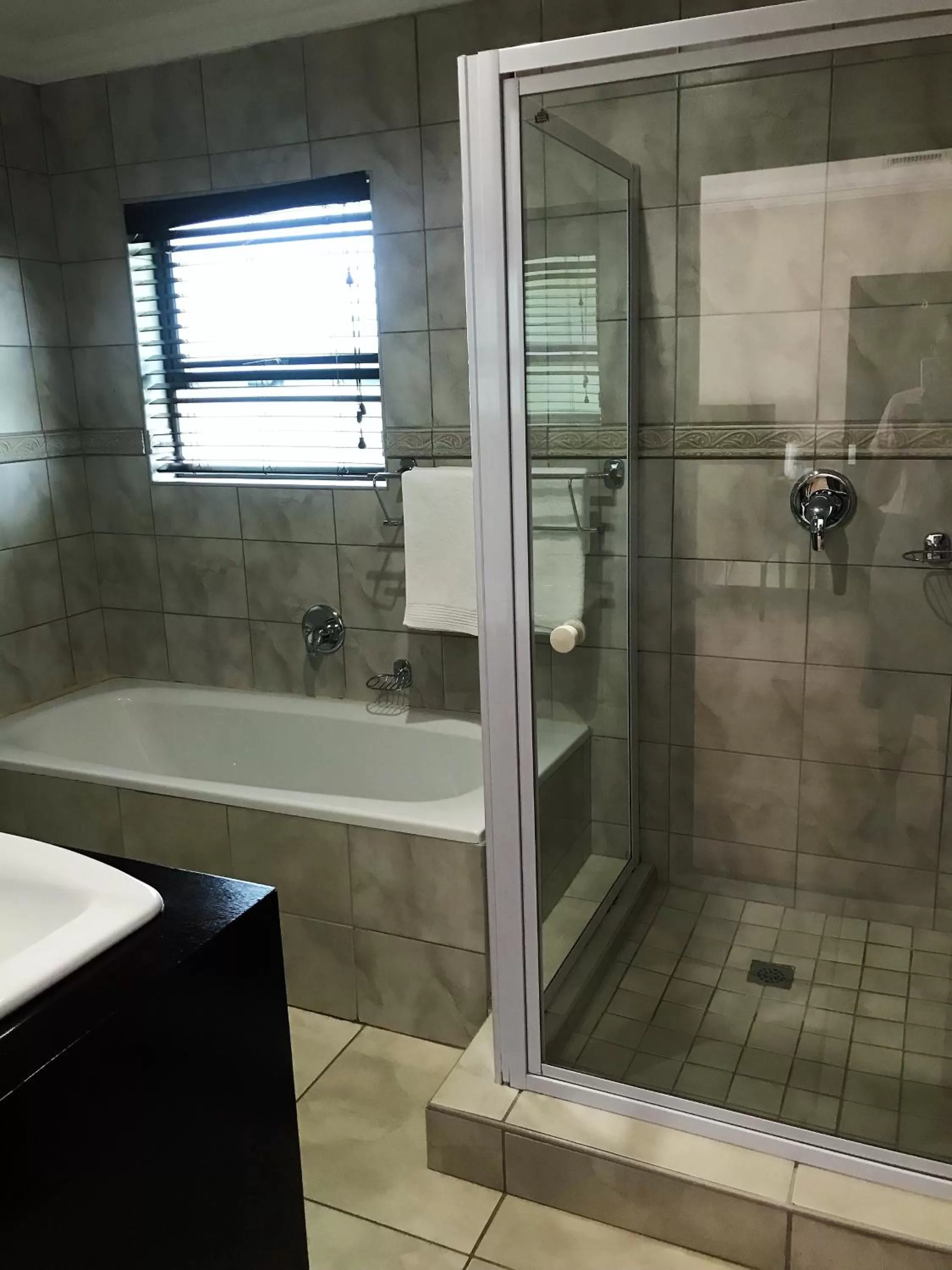 Shower in Ebandla Hotel & Conference Centre