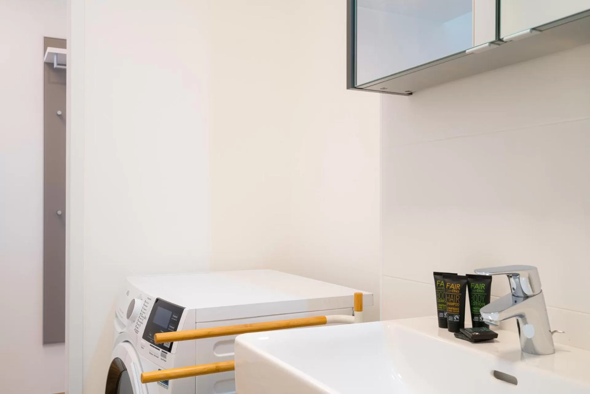 Vienna Residence, Marina Tower - Danube