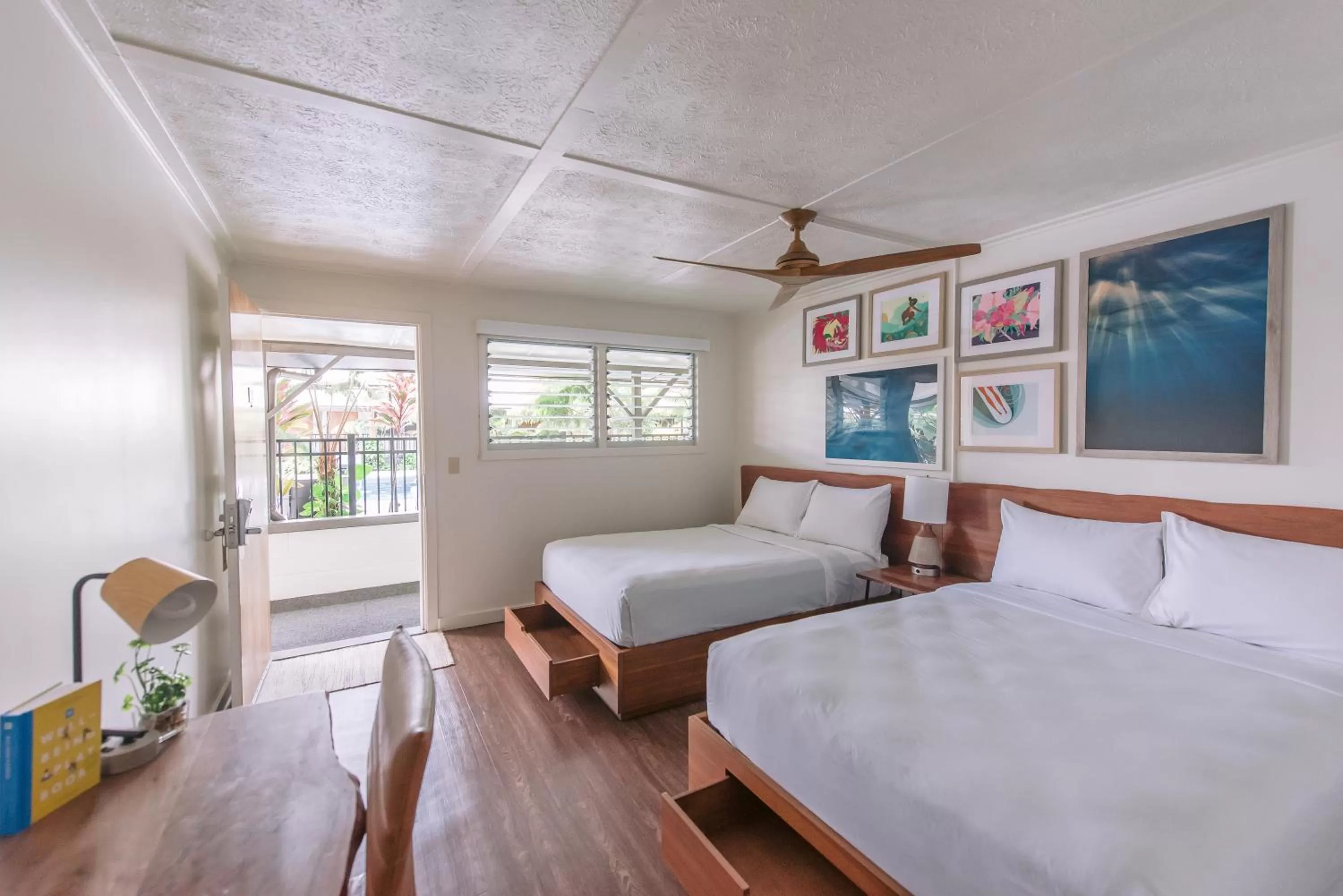 Photo of the whole room, Bed in SCP Hilo Hotel