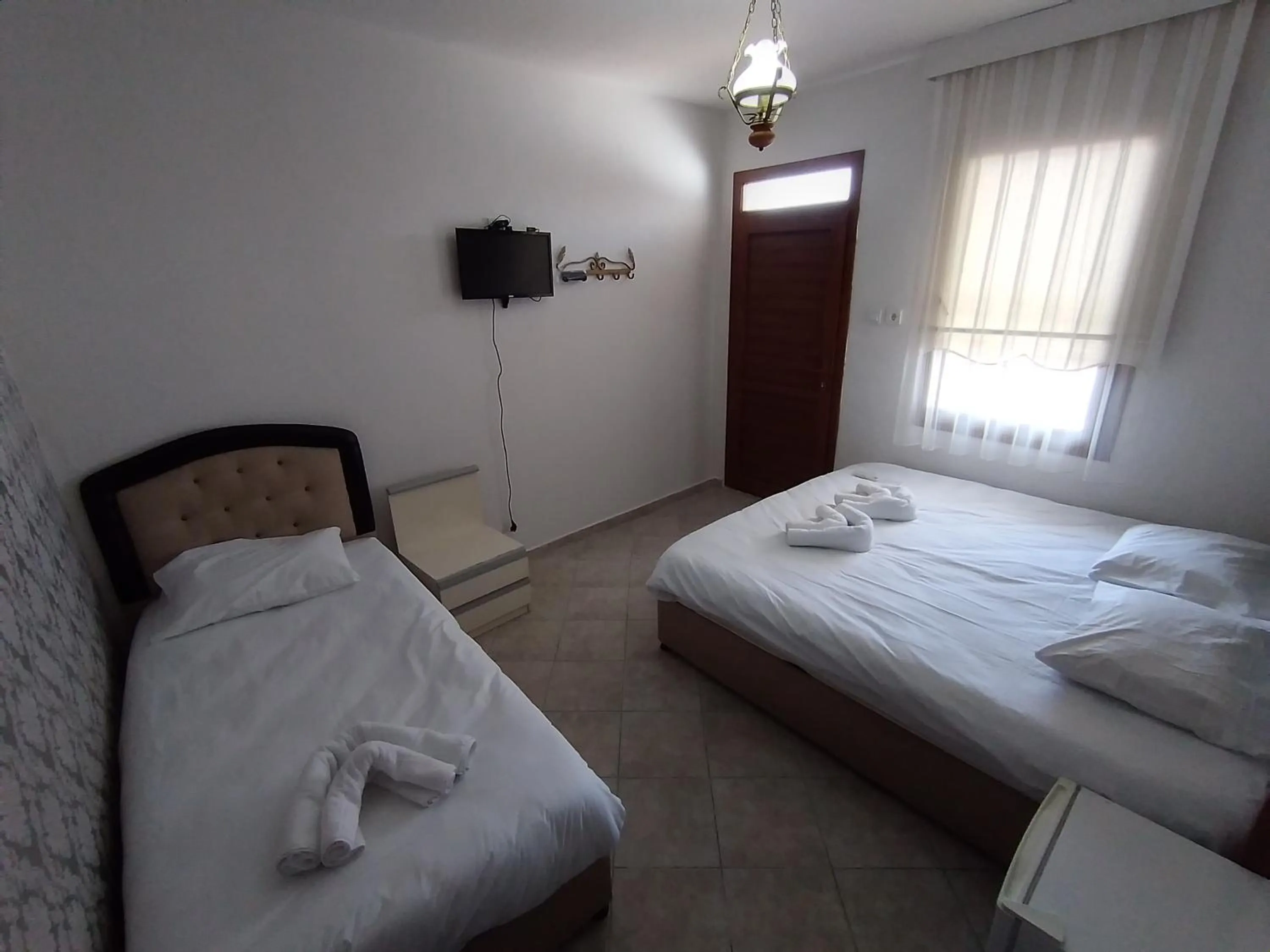 Photo of the whole room, Bed in Anz Guest House Pansiyon