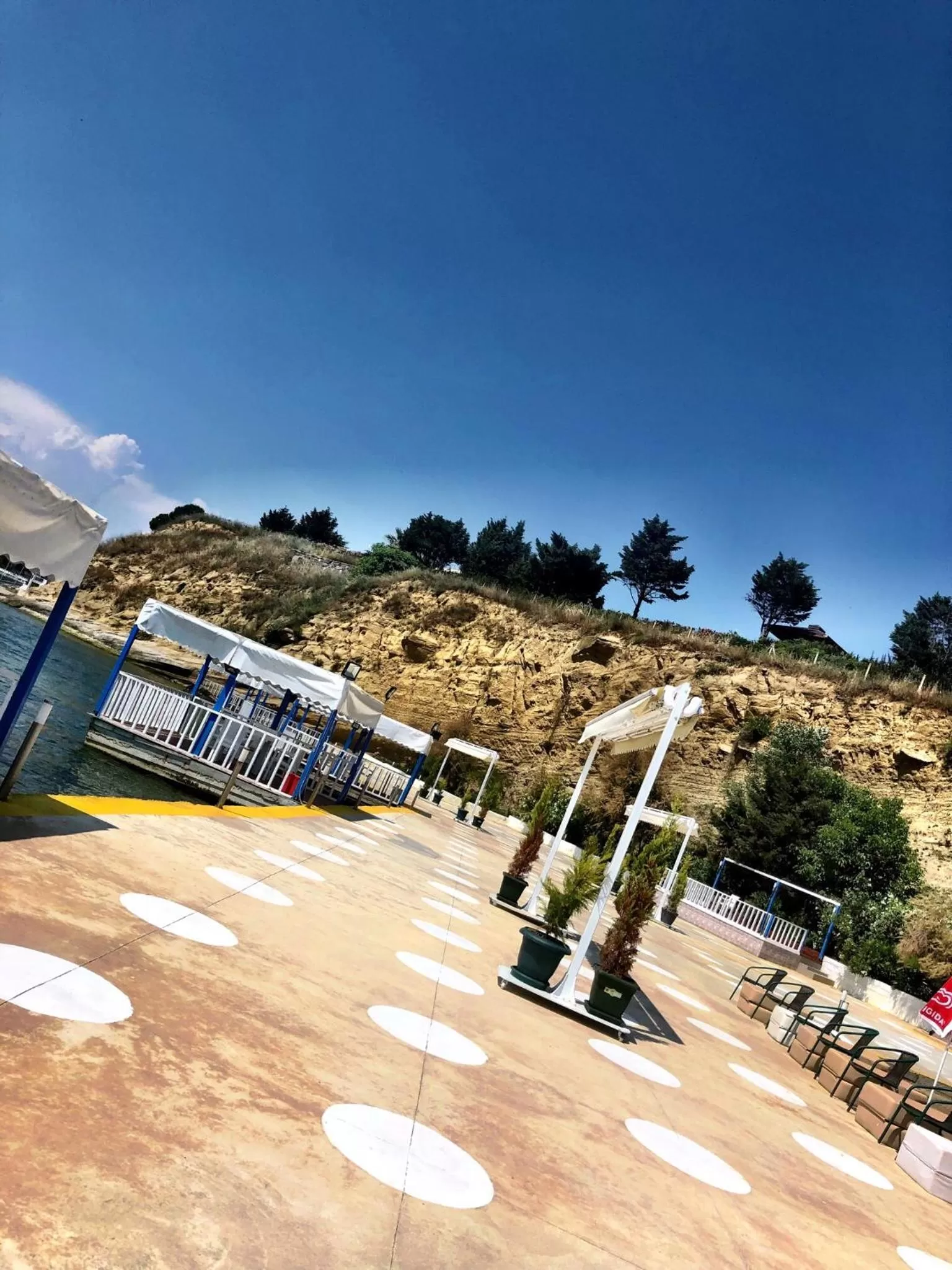 Area and facilities in Family Resort Hotel