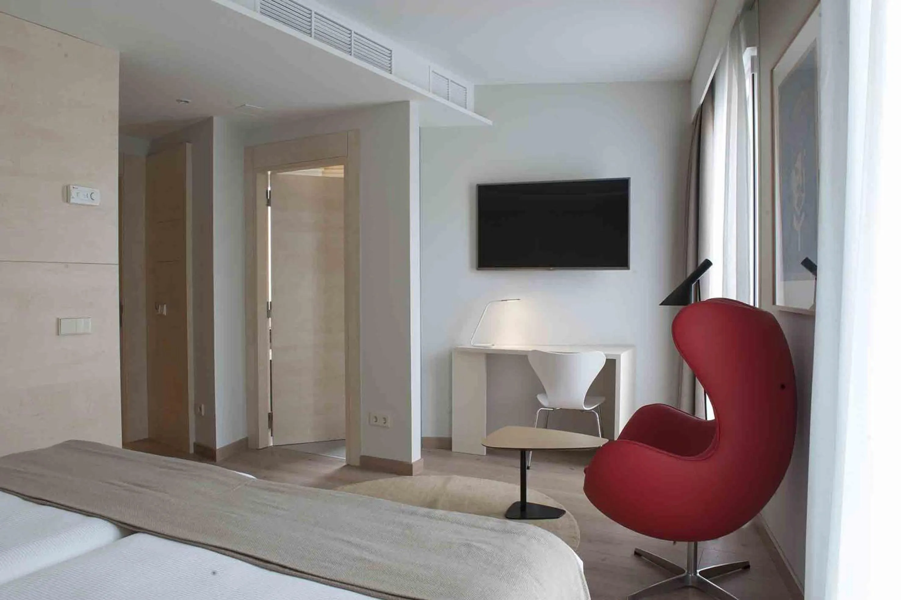 Decorative detail, Bed in San Gil Plaza Hotel